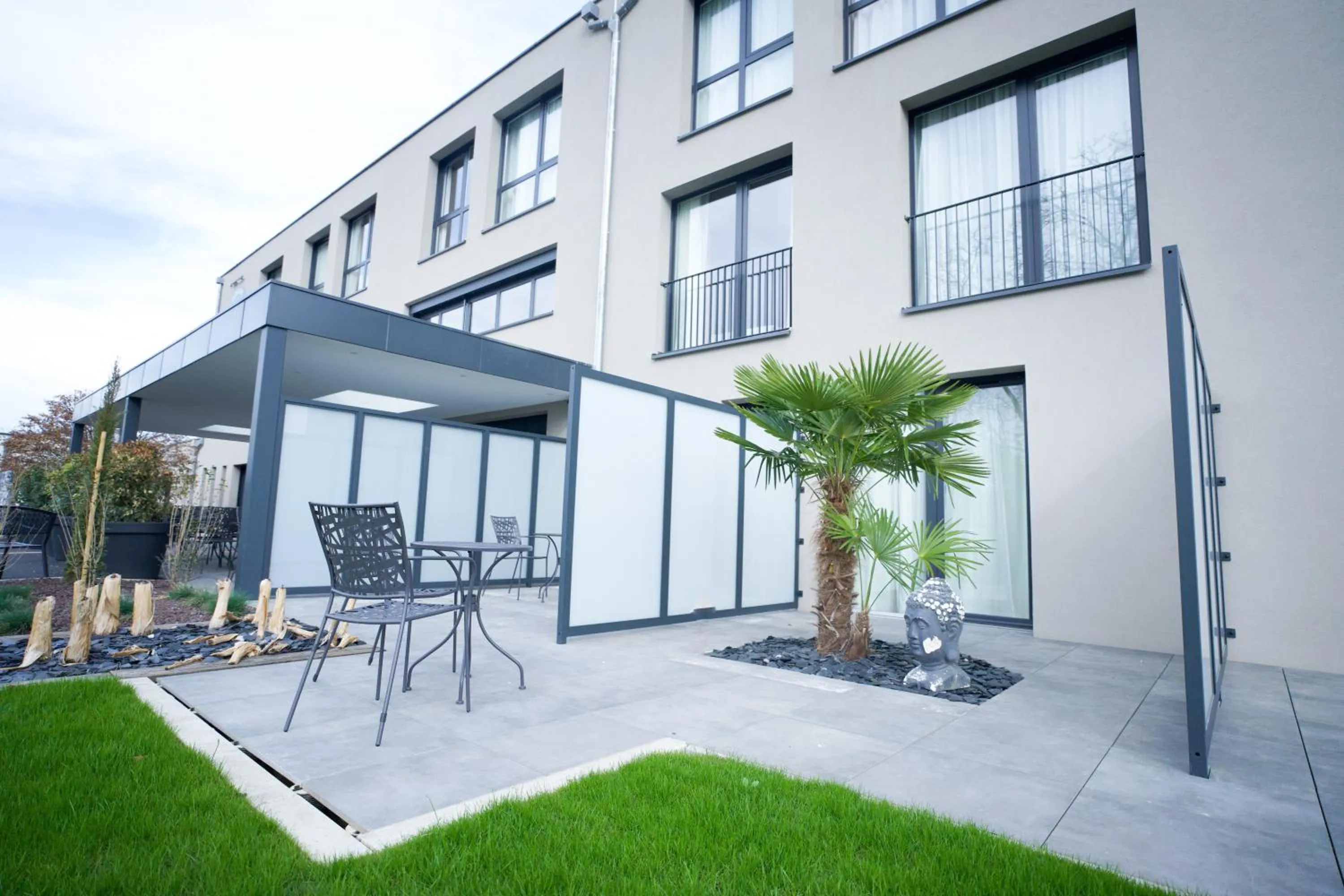 Patio in Arrow Hôtel