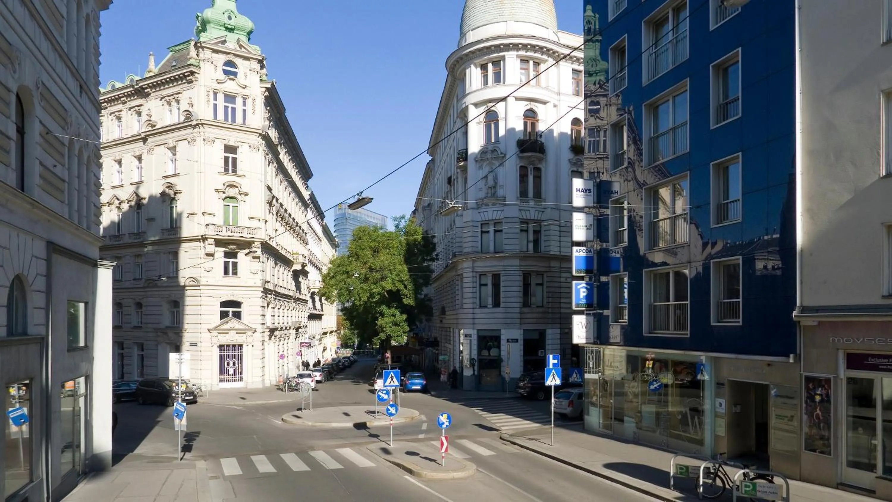 Facade/entrance in Urban Flats Vienna City Center