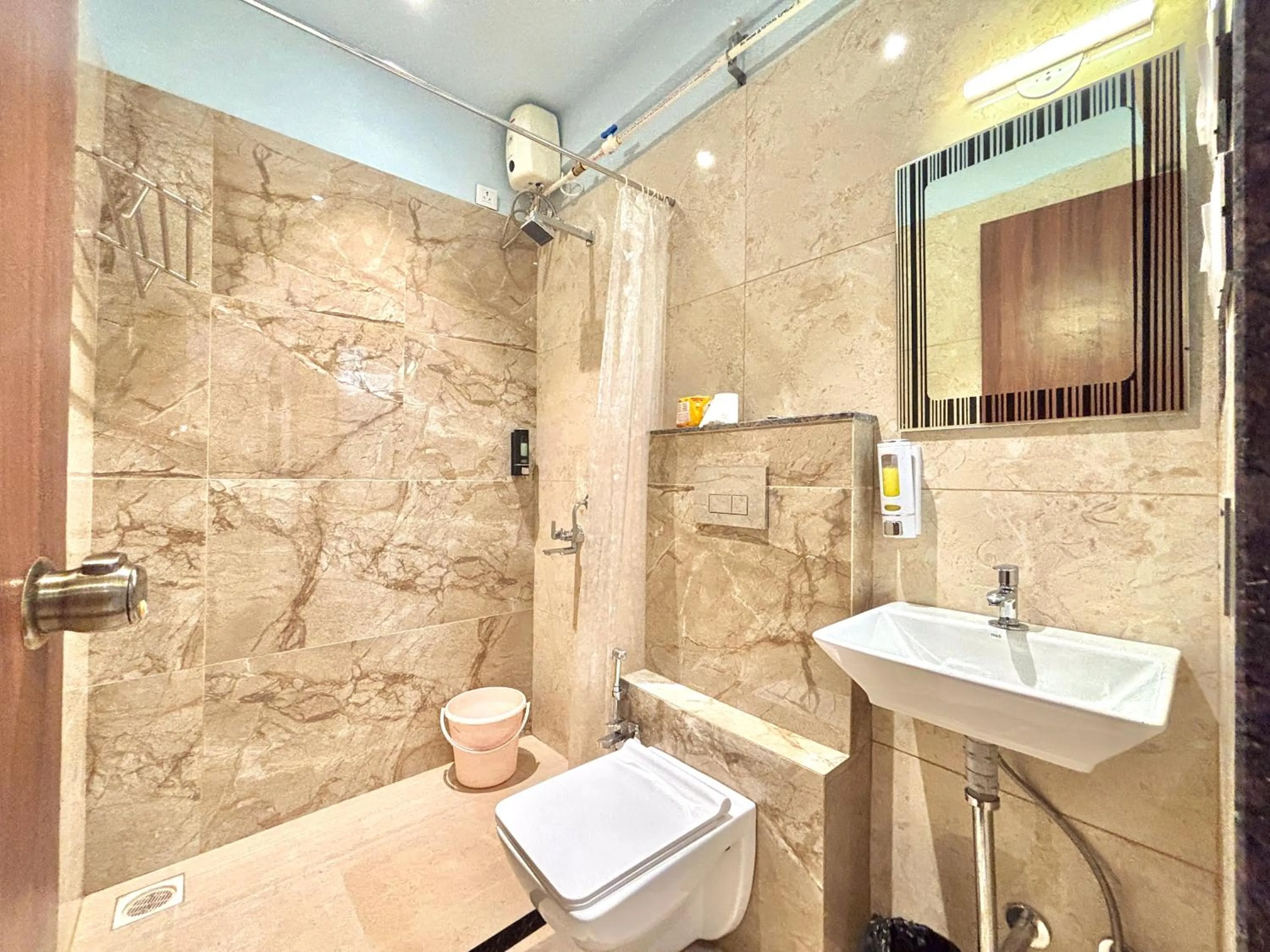 Toilet in Misty Blues Resort & Villas