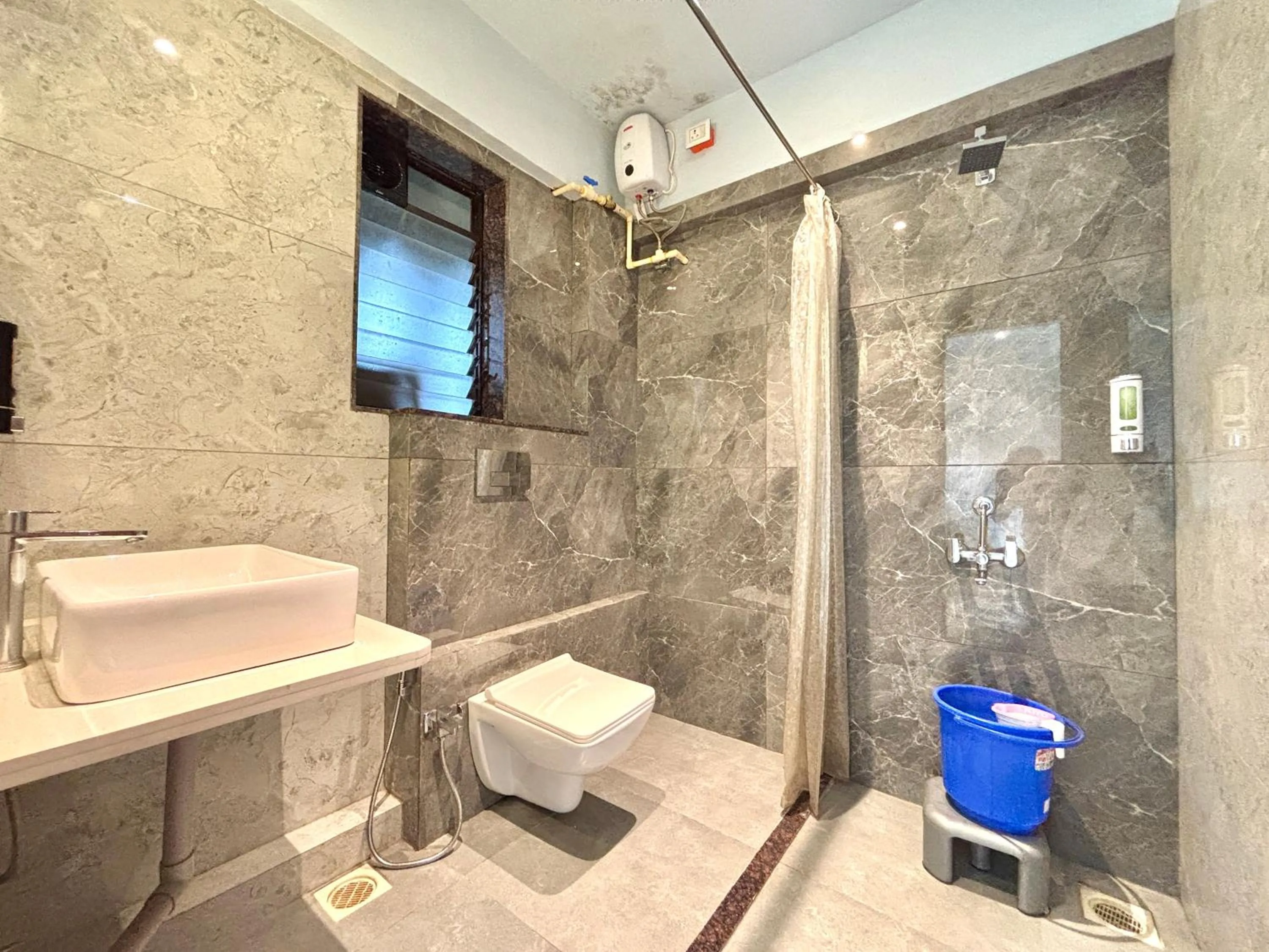 Toilet in Misty Blues Resort & Villas