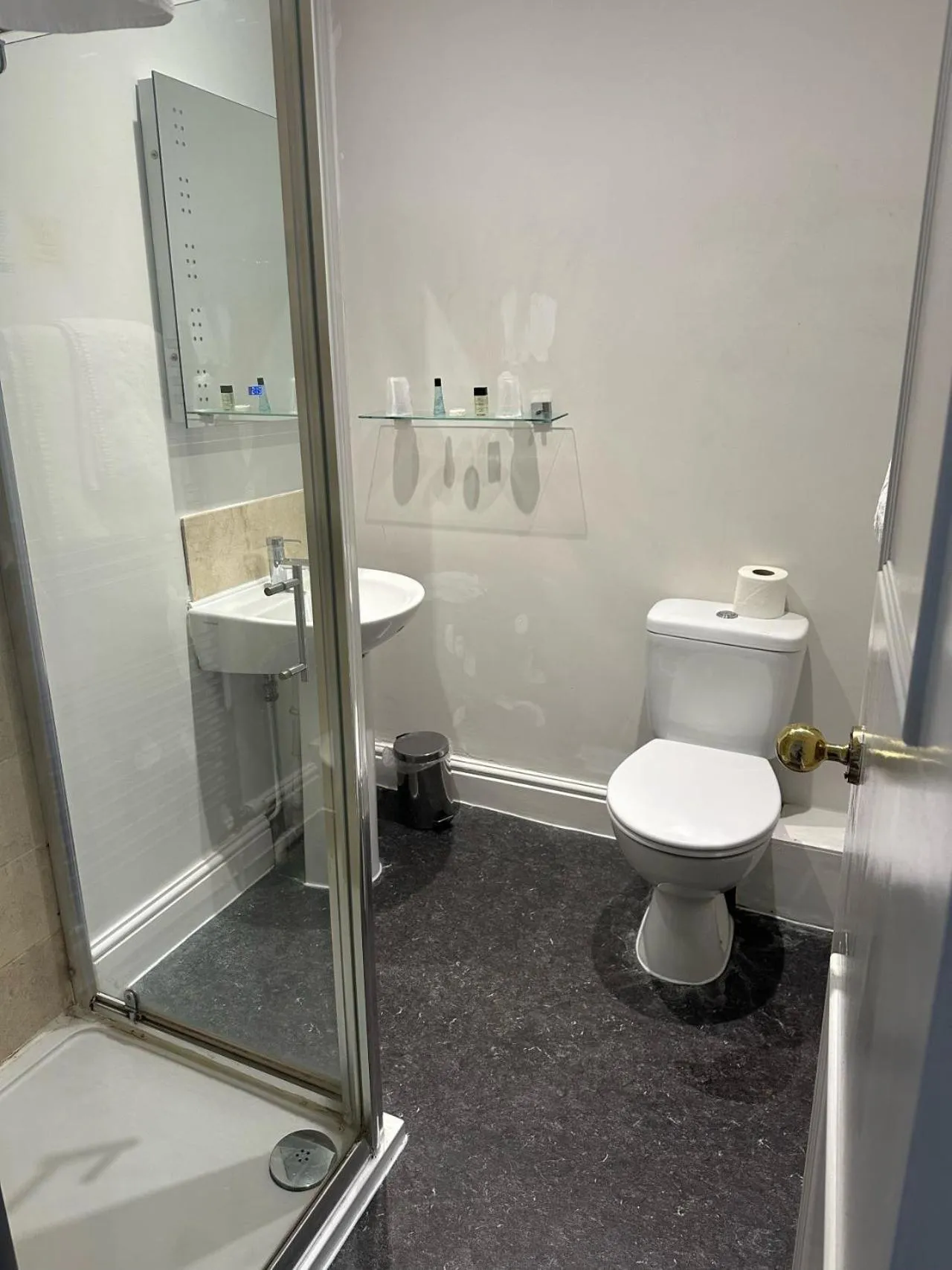 Bathroom in Best Western Priory Hotel