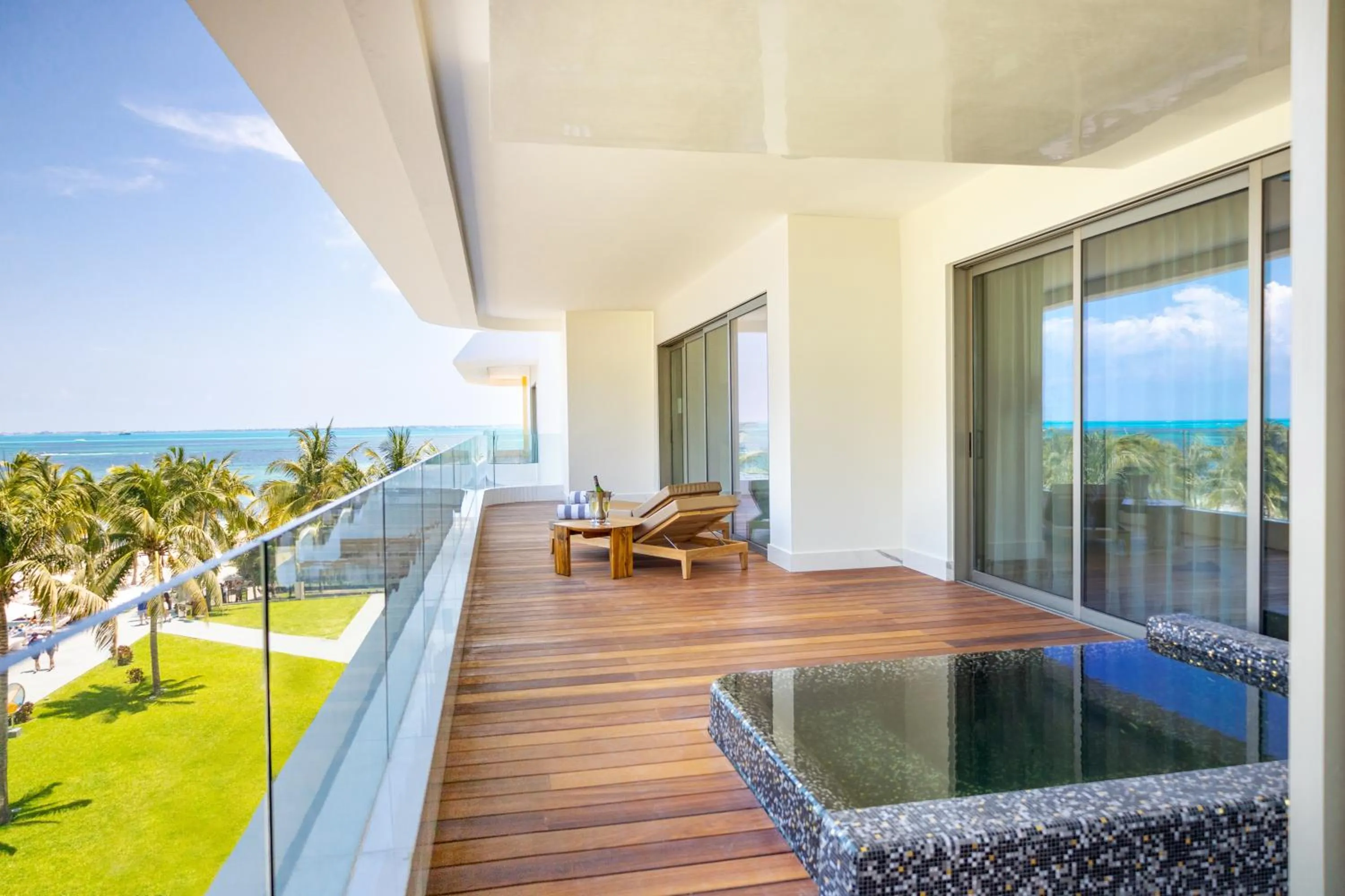 Balcony/Terrace in Hotel Mousai Cancun Adults Only