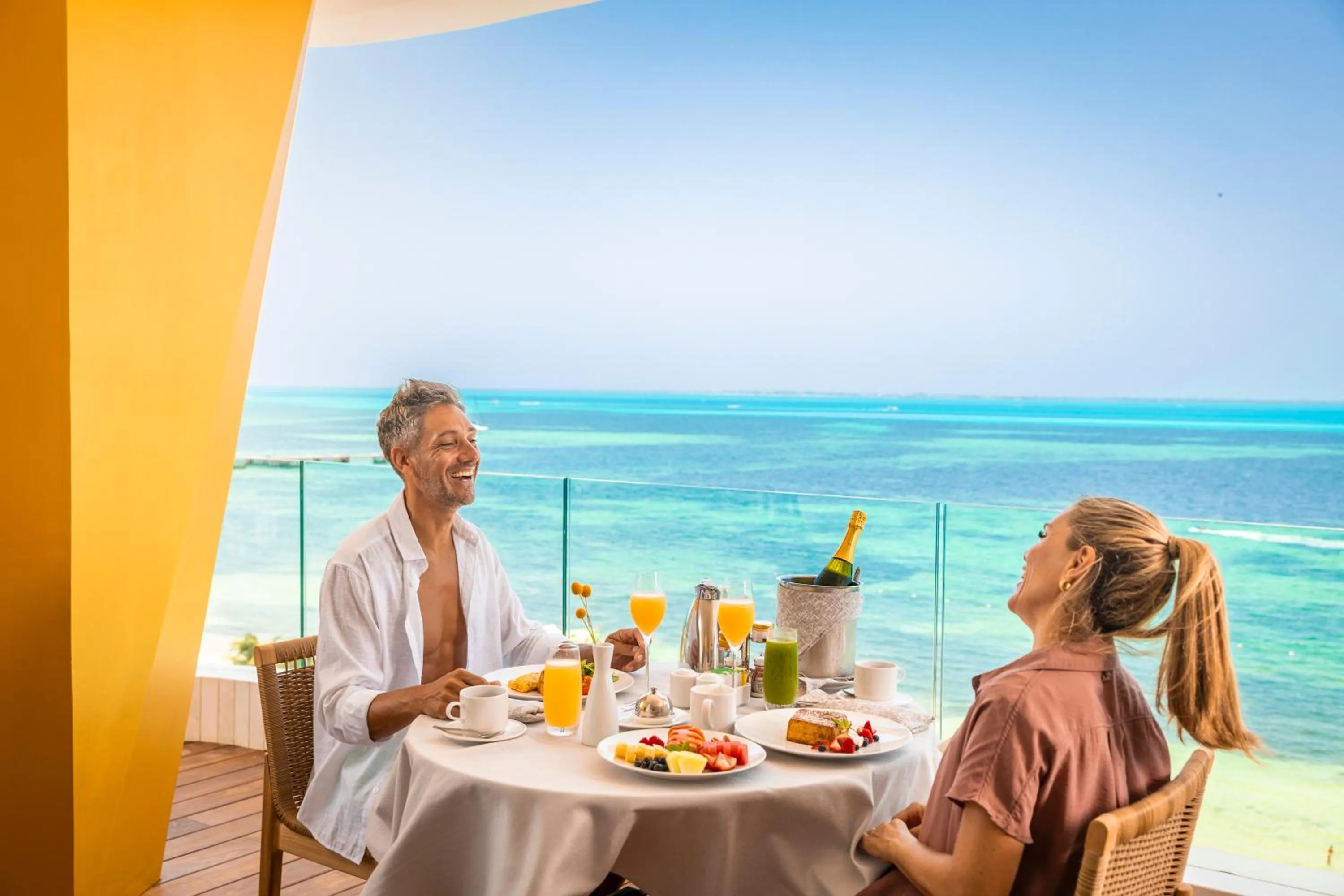 Meals in Hotel Mousai Cancun Adults Only