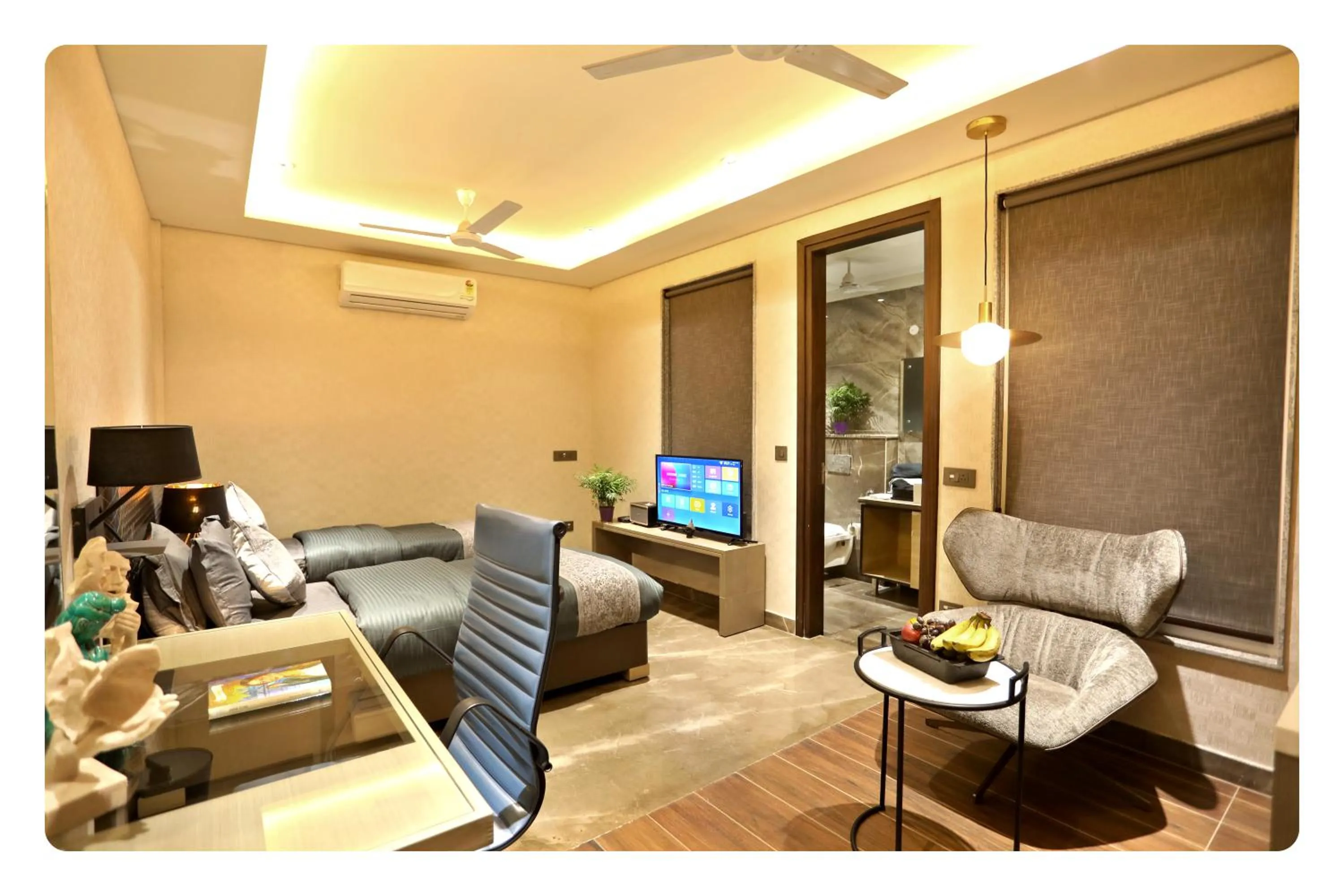 Bed in KRYC Luxury Living near Indraprastha Apollo Hospital