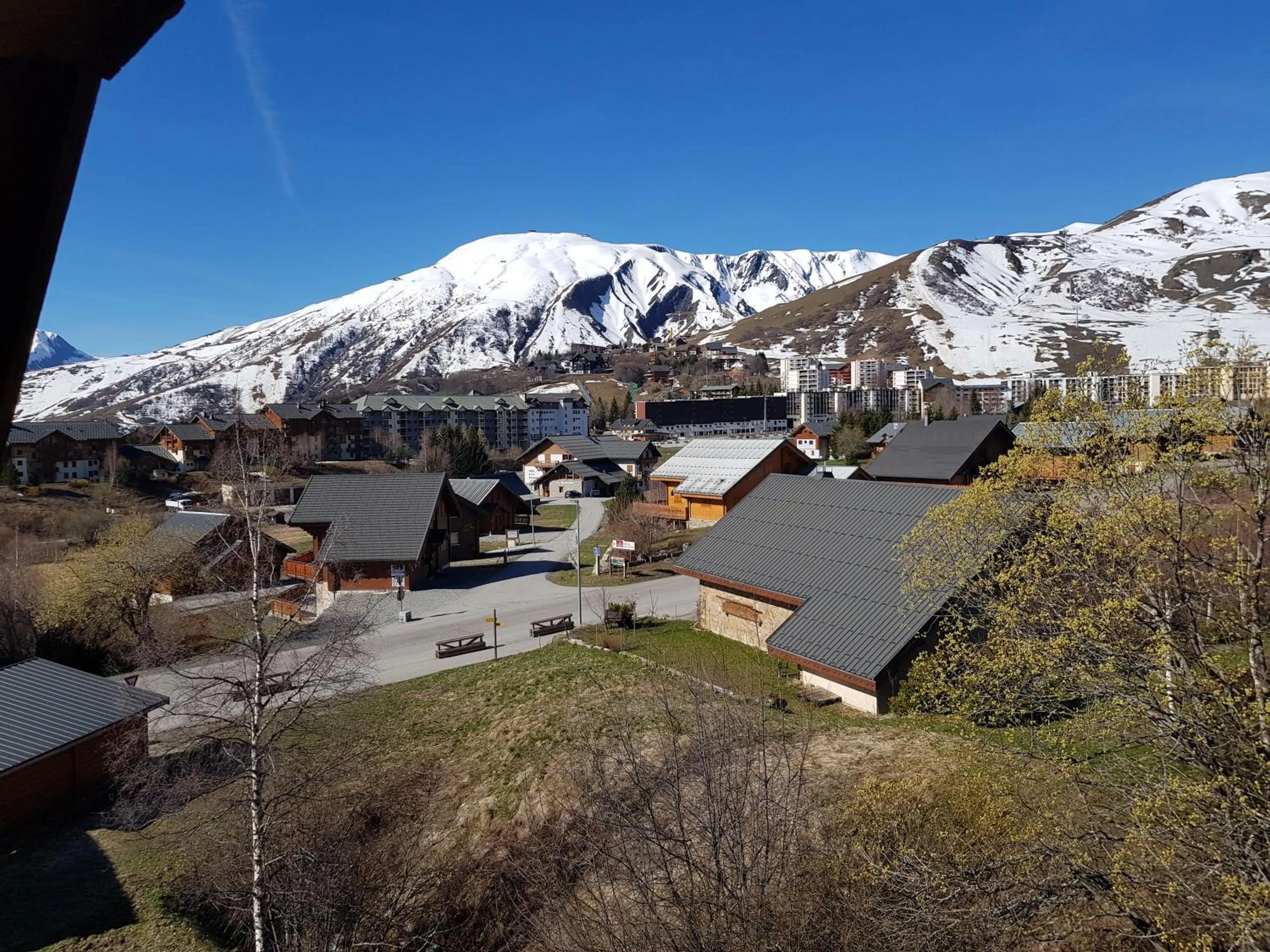 Property building in Les balcons des aiguilles