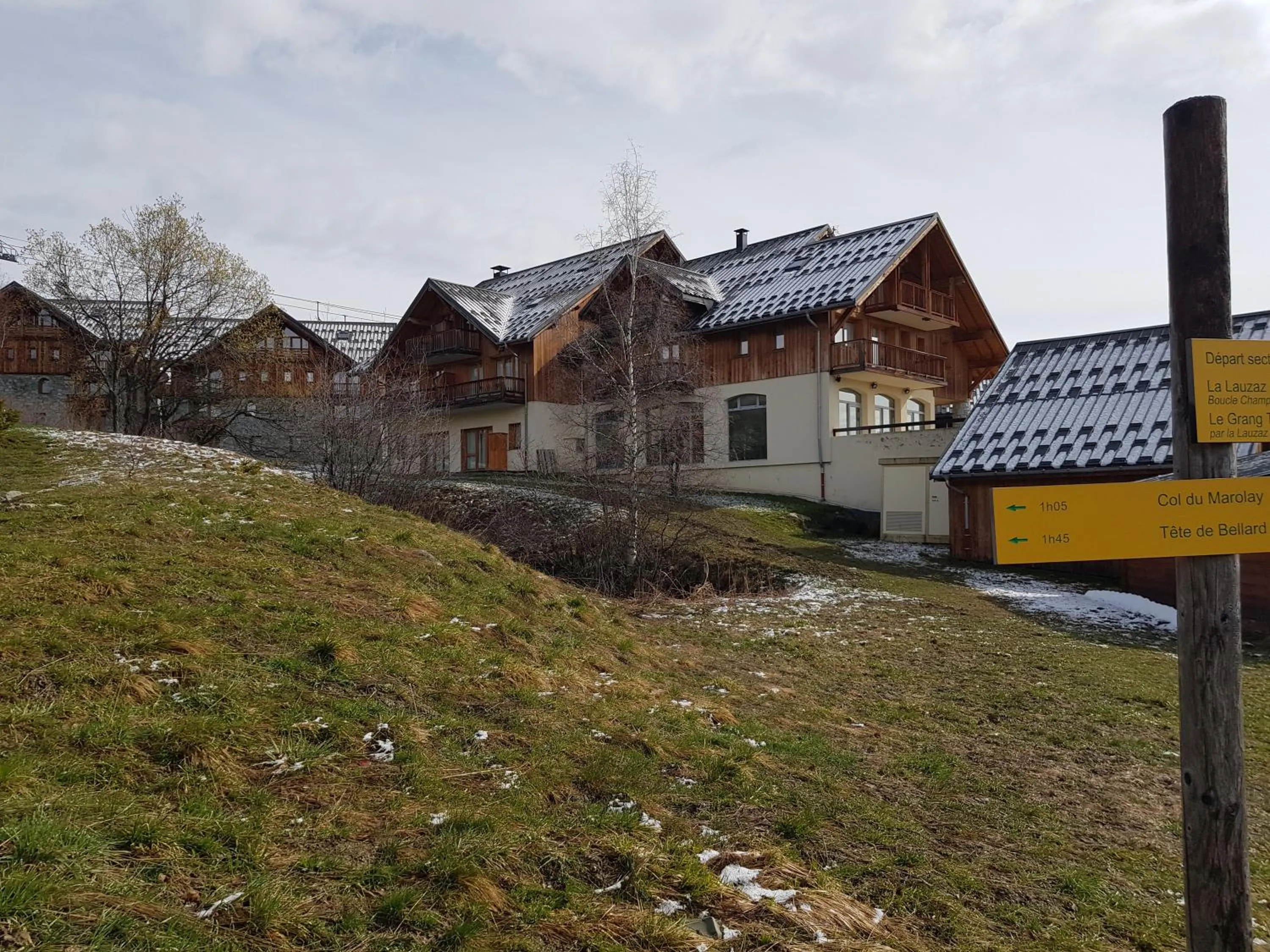 Property building in Les balcons des aiguilles