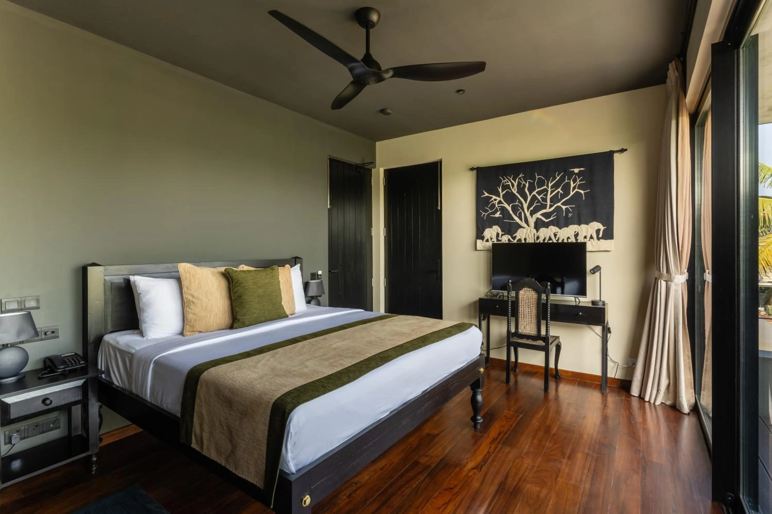 Bed in DORMERO Hotel Sri Lanka Hikkaduwa Beach