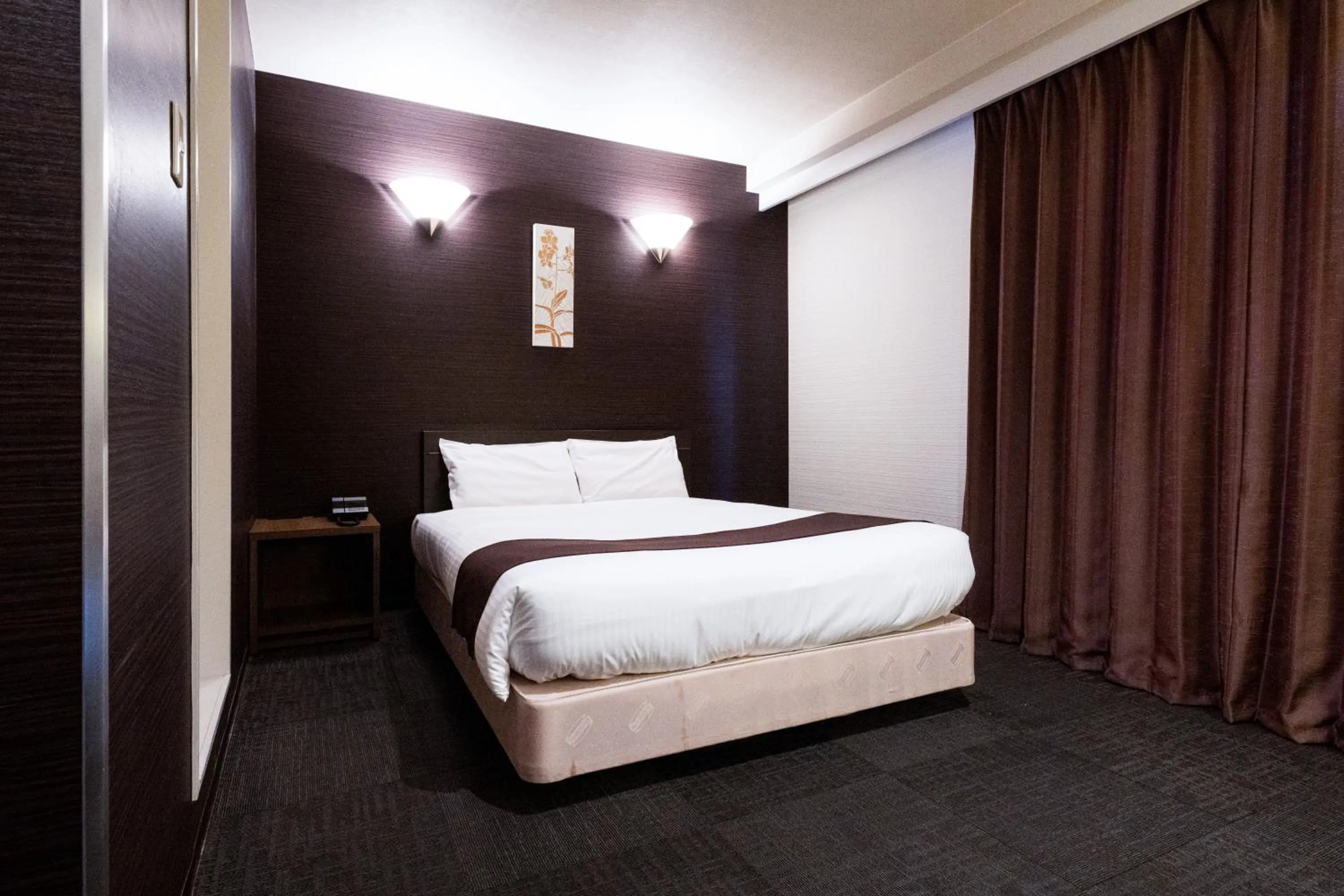 Photo of the whole room, Bed in Urvest Hotel Kamata