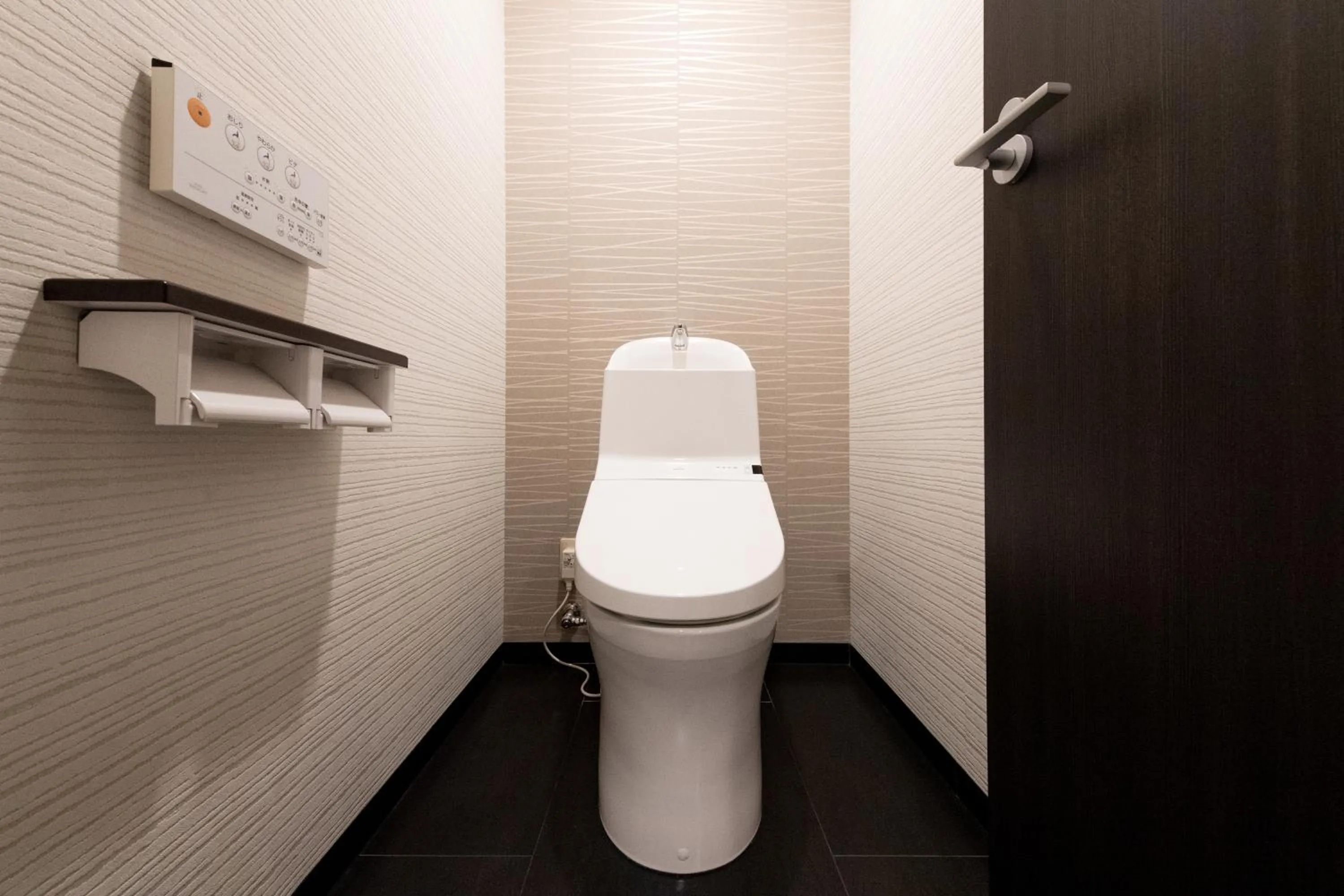 Toilet in Urvest Hotel Kamata