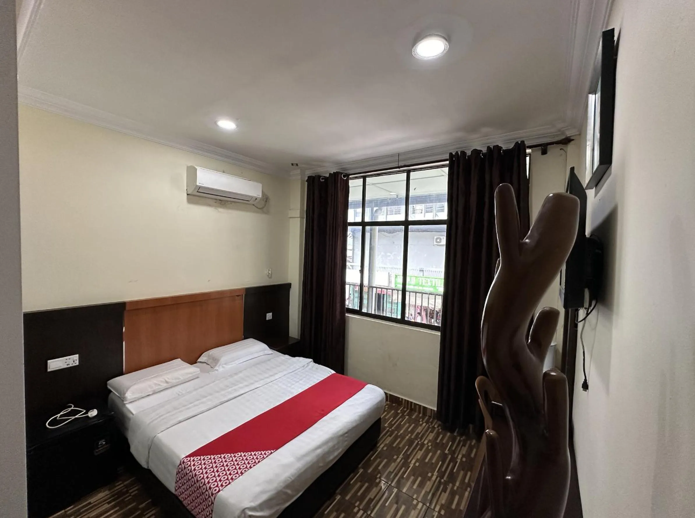 Bed in Grand Inn Hotel Semporna