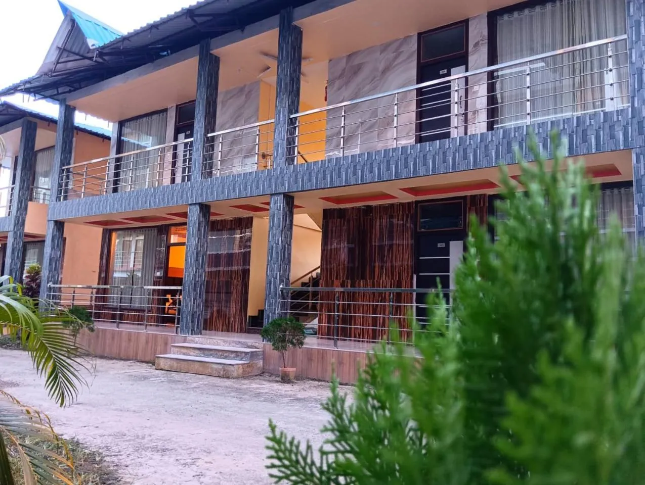 Royal Villa Beach Resort