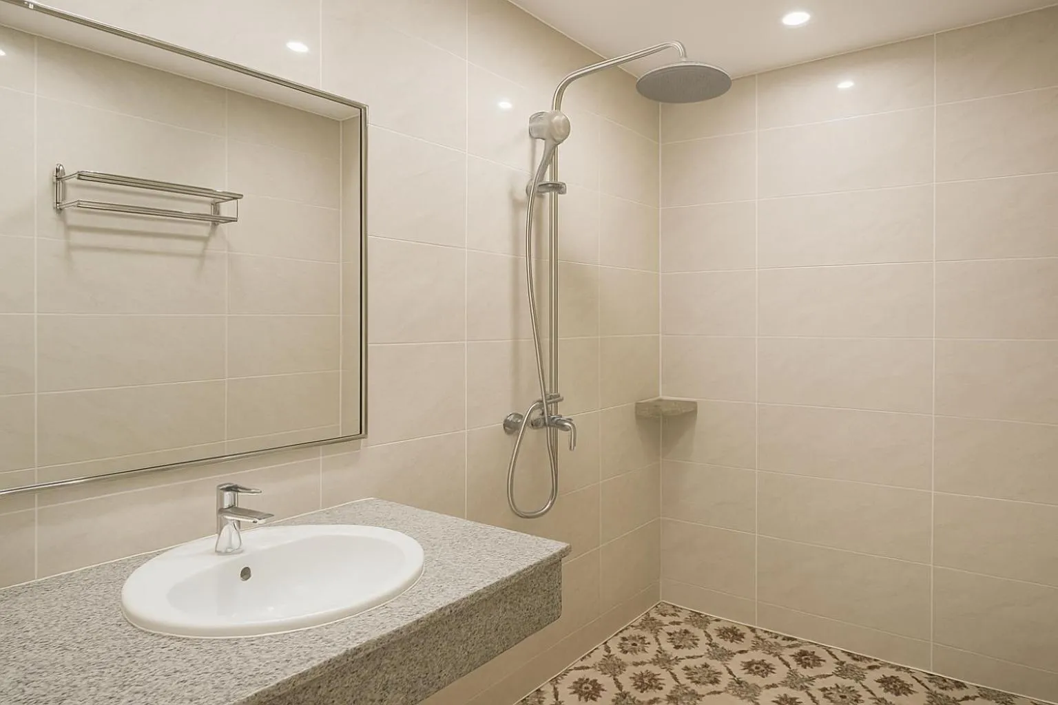 Shower in Try Residence, The Elysée Koh Pich