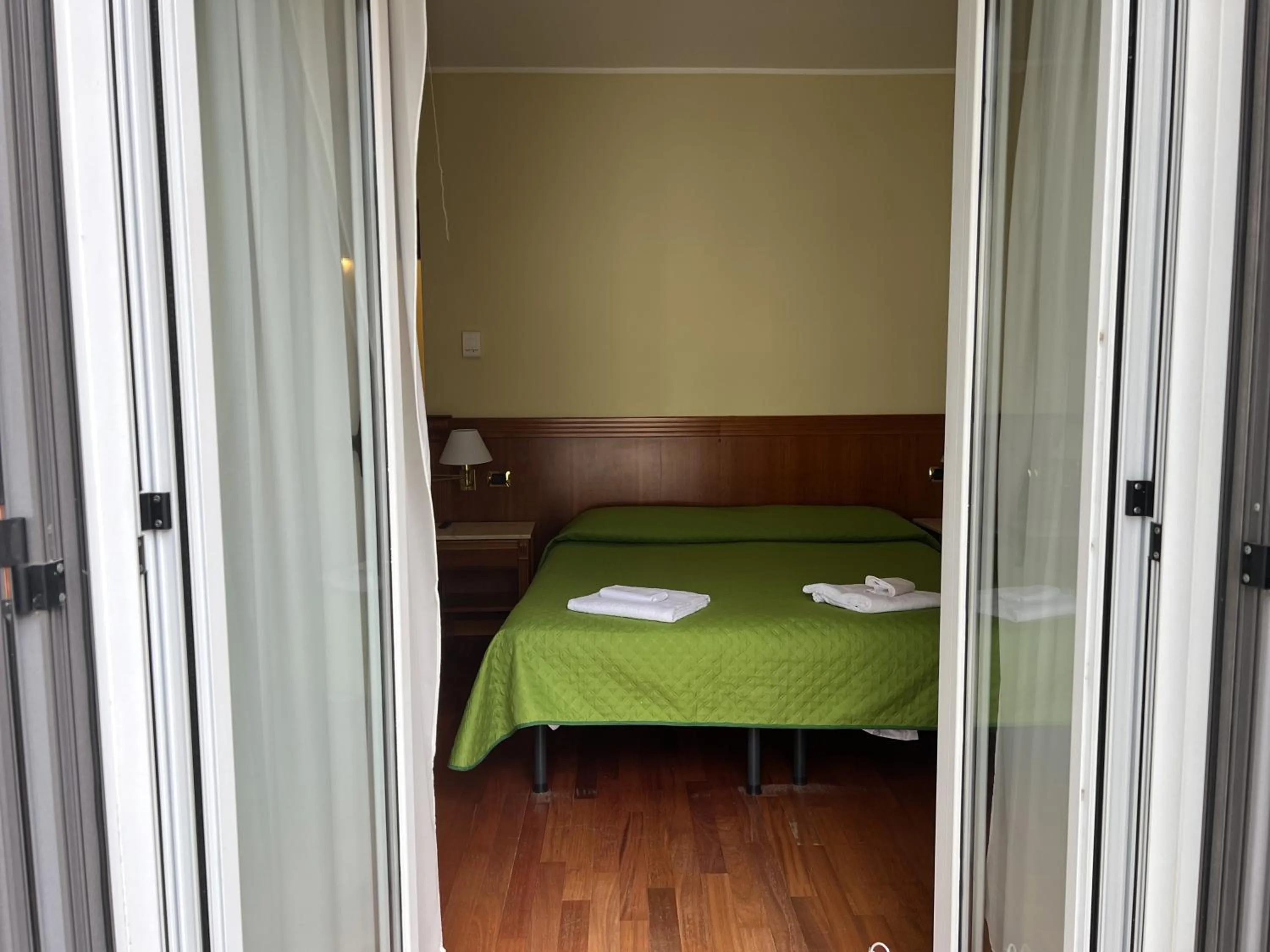 Bedroom, Bed in Hotel Erika