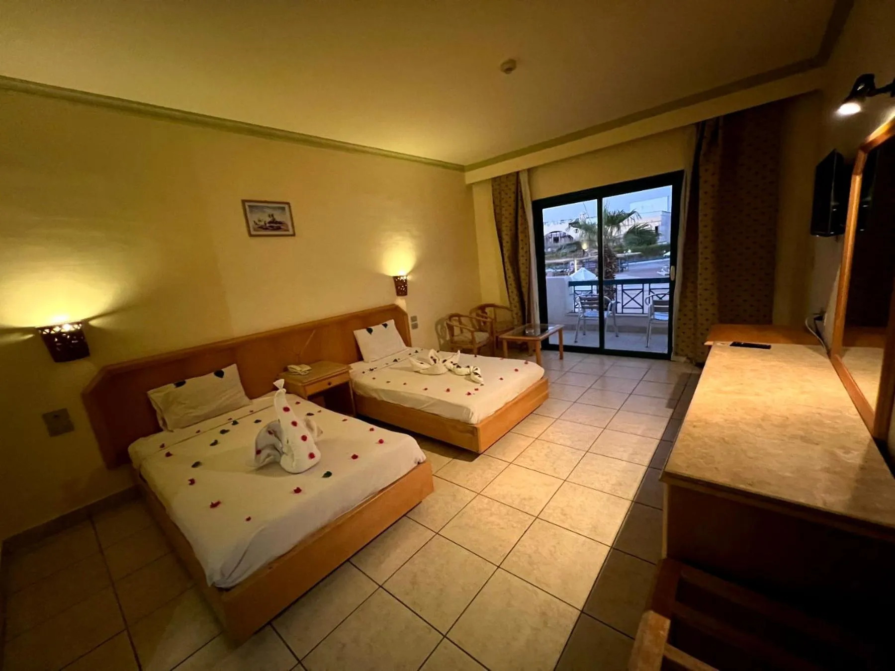 Photo of the whole room, Bed in Sharm Cliff Hotel