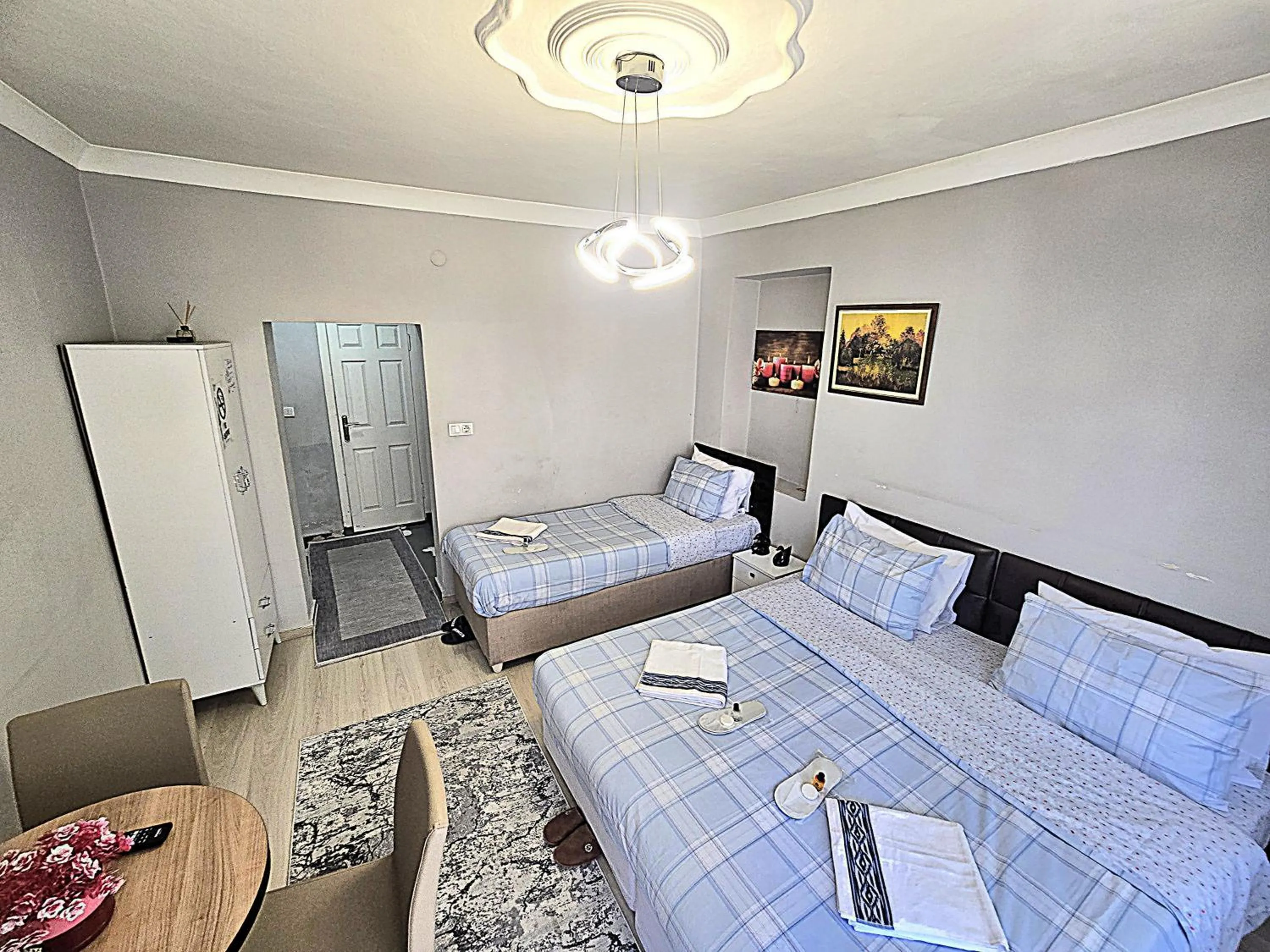 Bed in Taksim Milenyum Suites