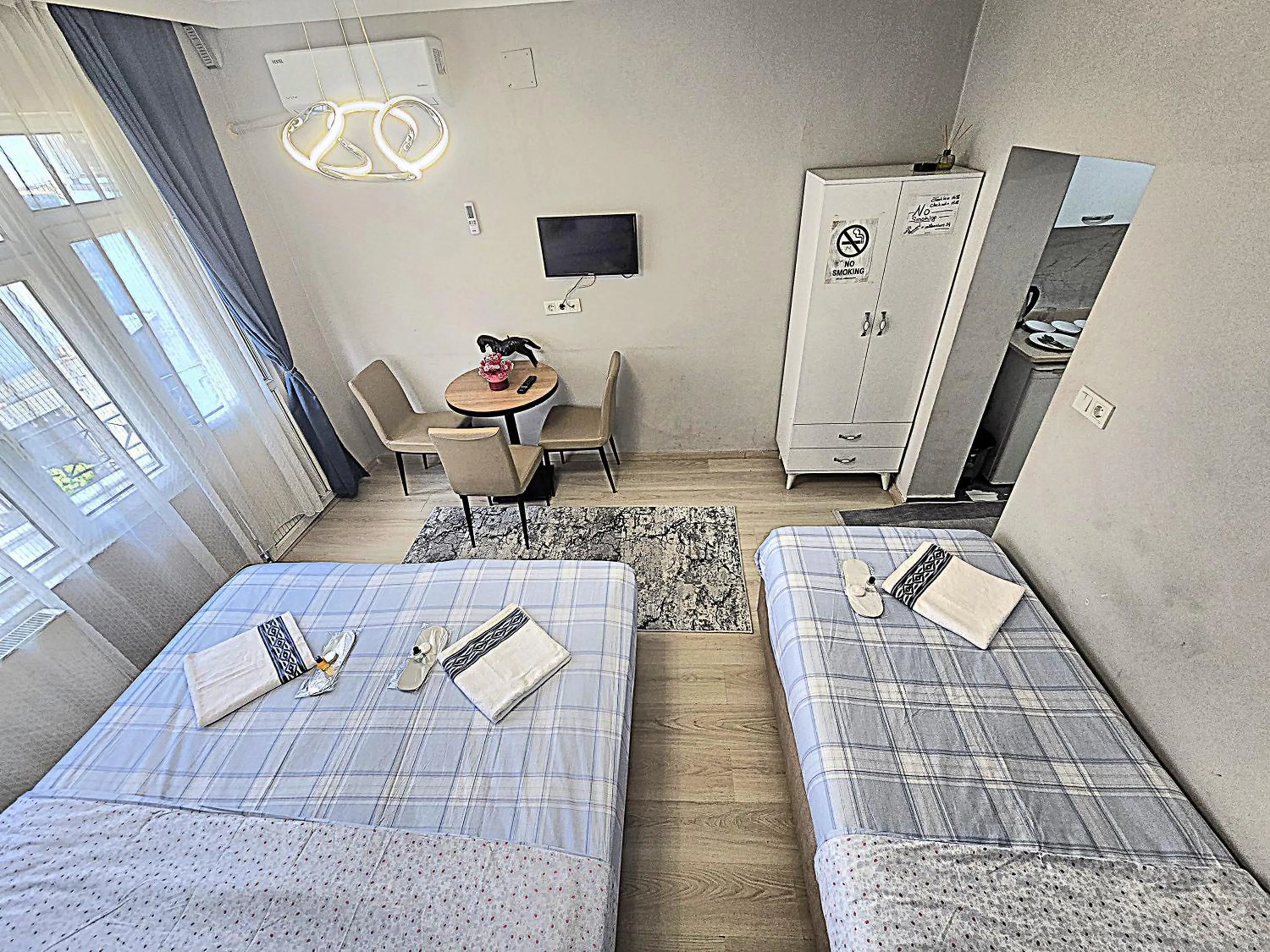 Bed in Taksim Milenyum Suites