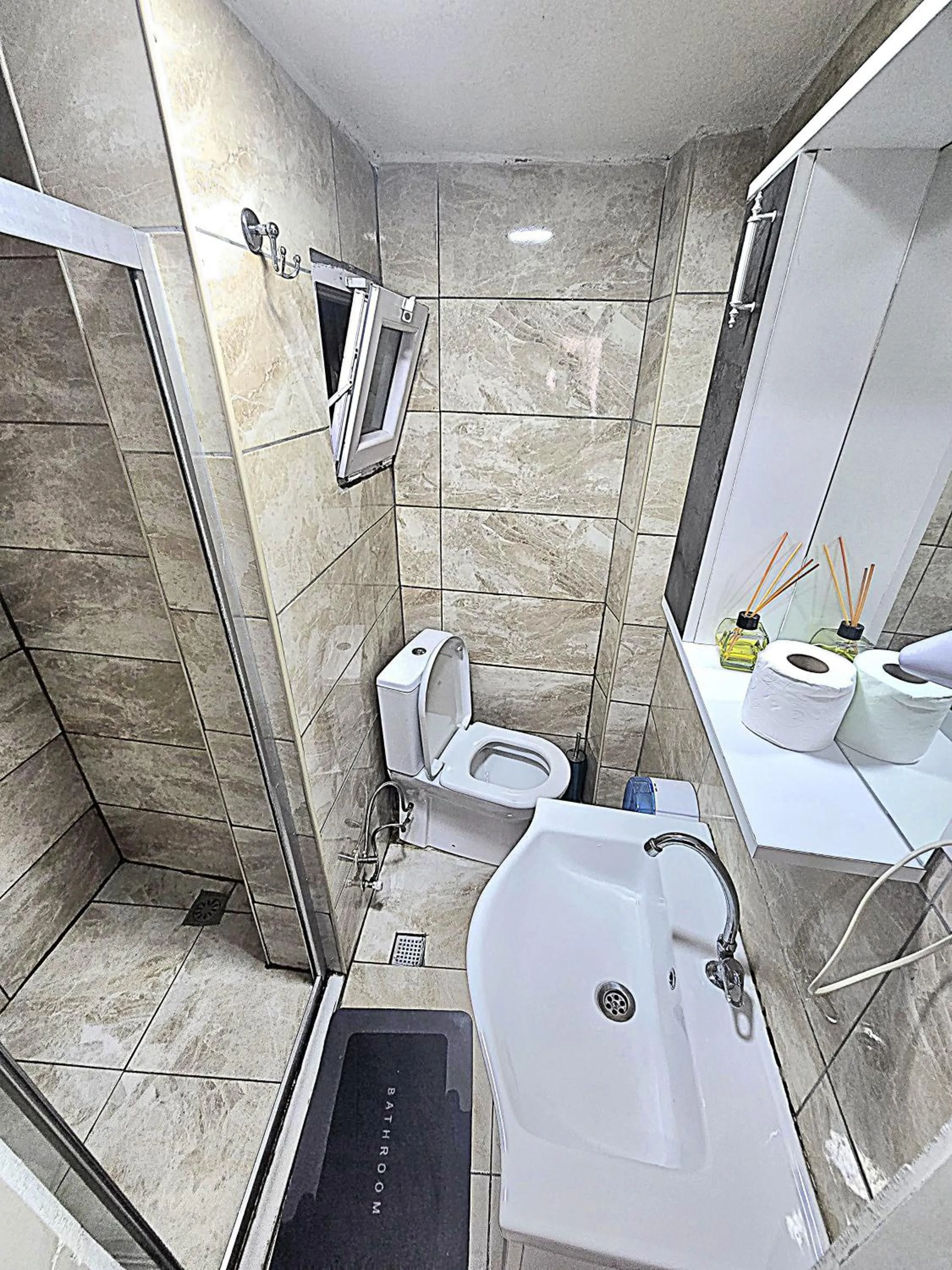 Shower in Taksim Milenyum Suites