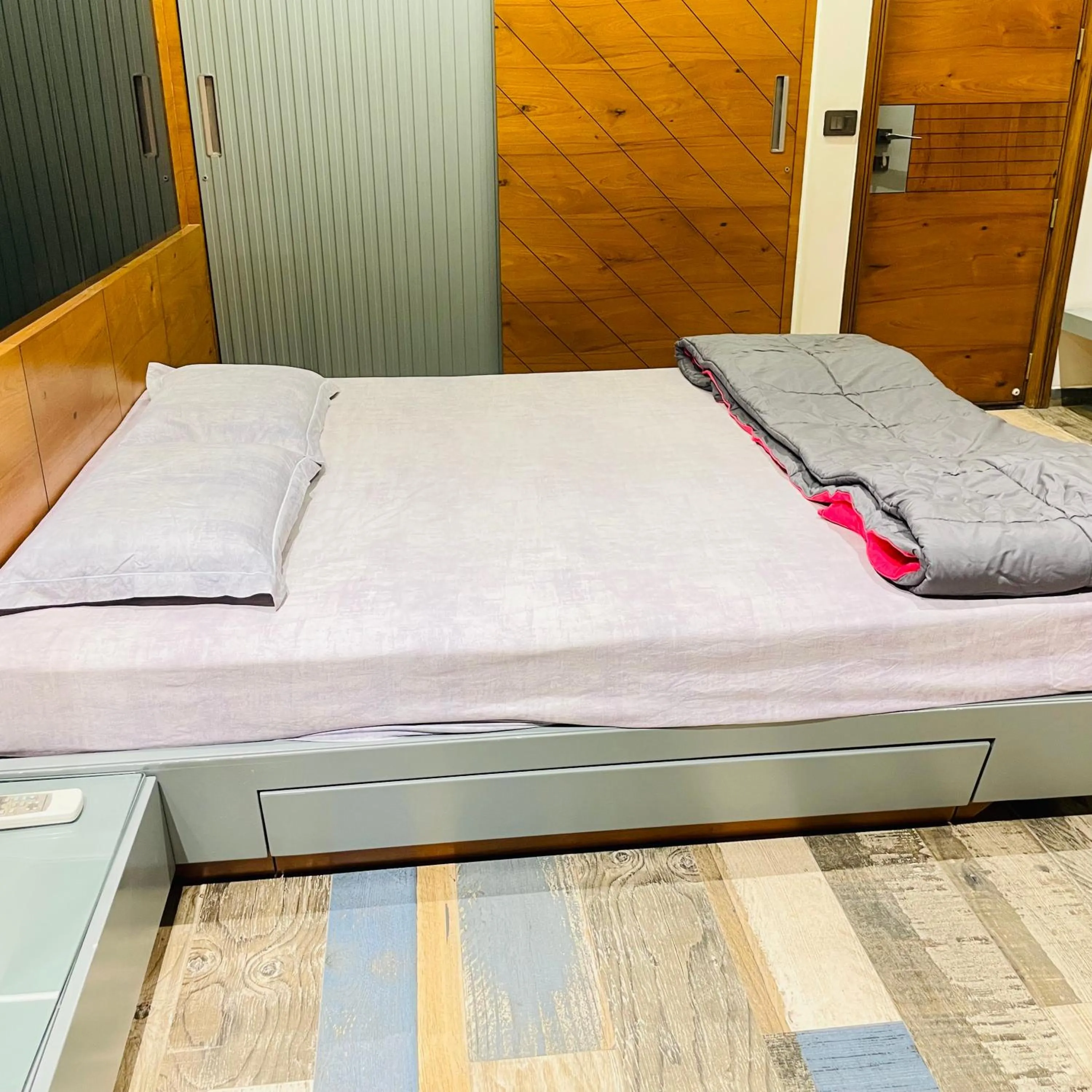 Bedroom, Bed in Nisarg’s stays