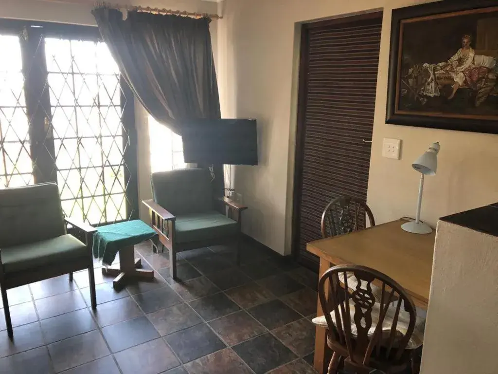 Deluxe Double Room (2 Adults + 1 Child) in Haus Barbara Guest House Deluxe Double Room (2 Adults + 1 Child) in Haus Barbara Guest House