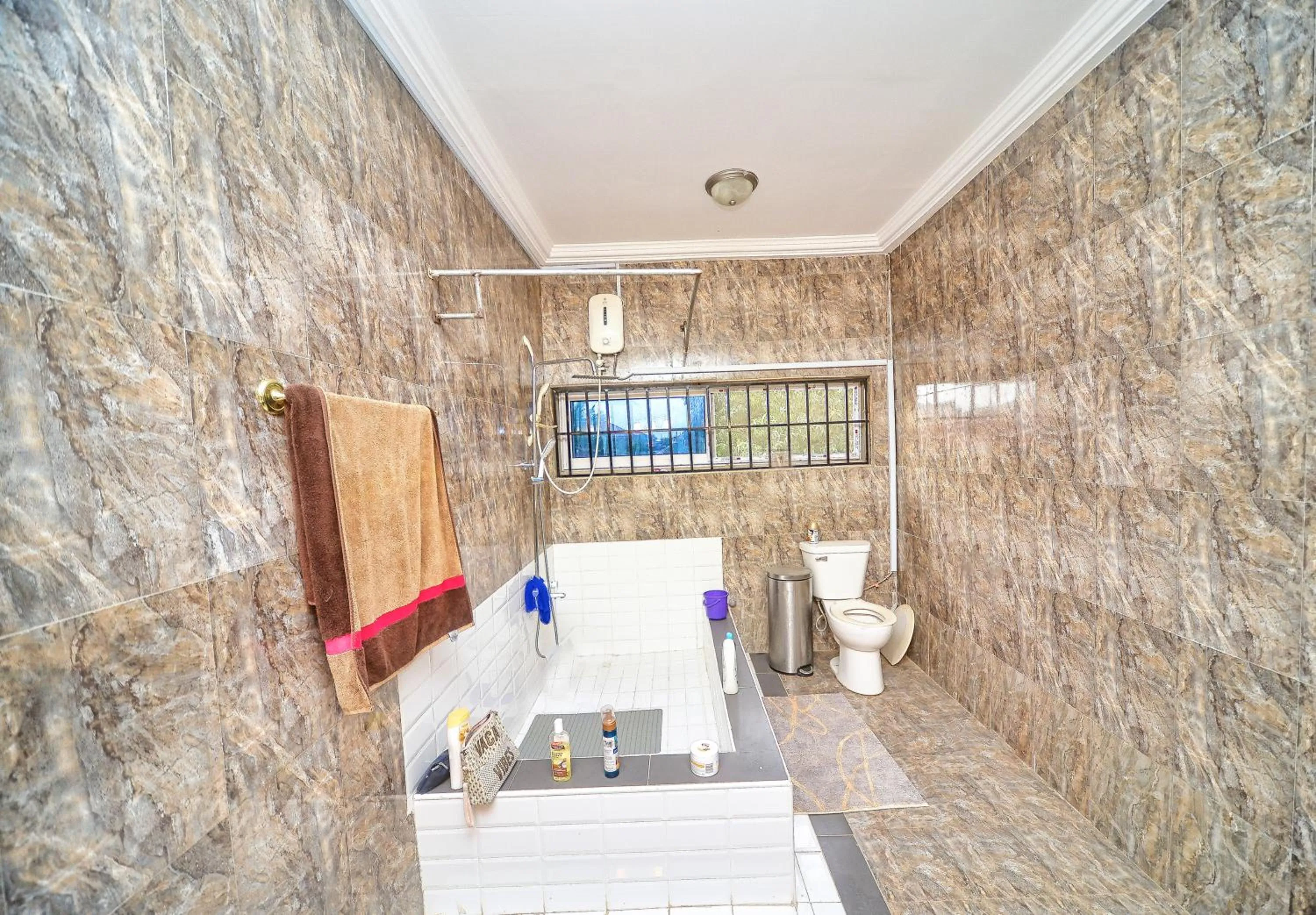 Appiah's Royal Suites