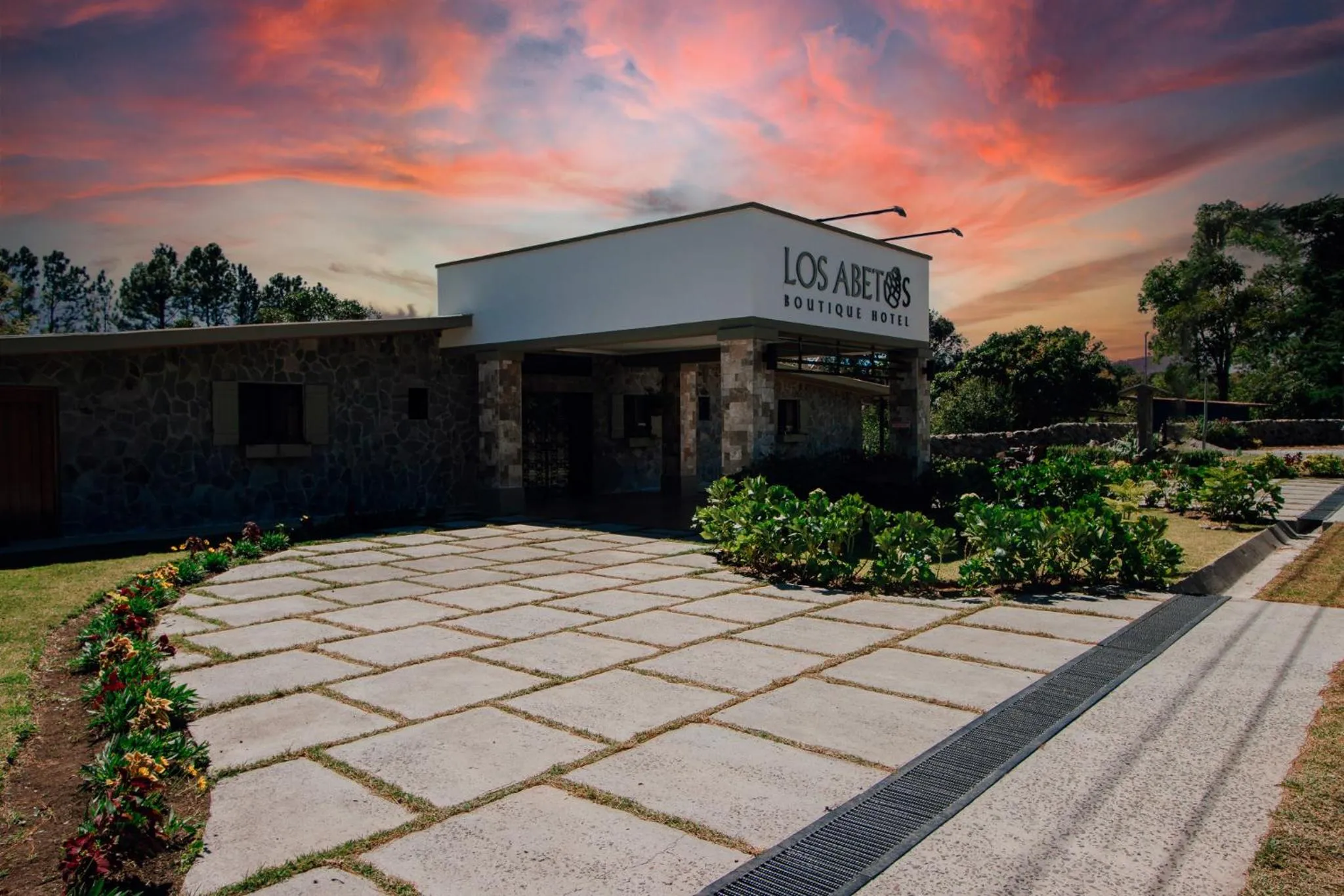 Property building in Hotel Boutique Los Abetos
