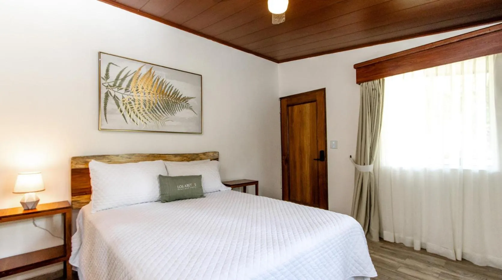 Photo of the whole room, Bed in Hotel Boutique Los Abetos