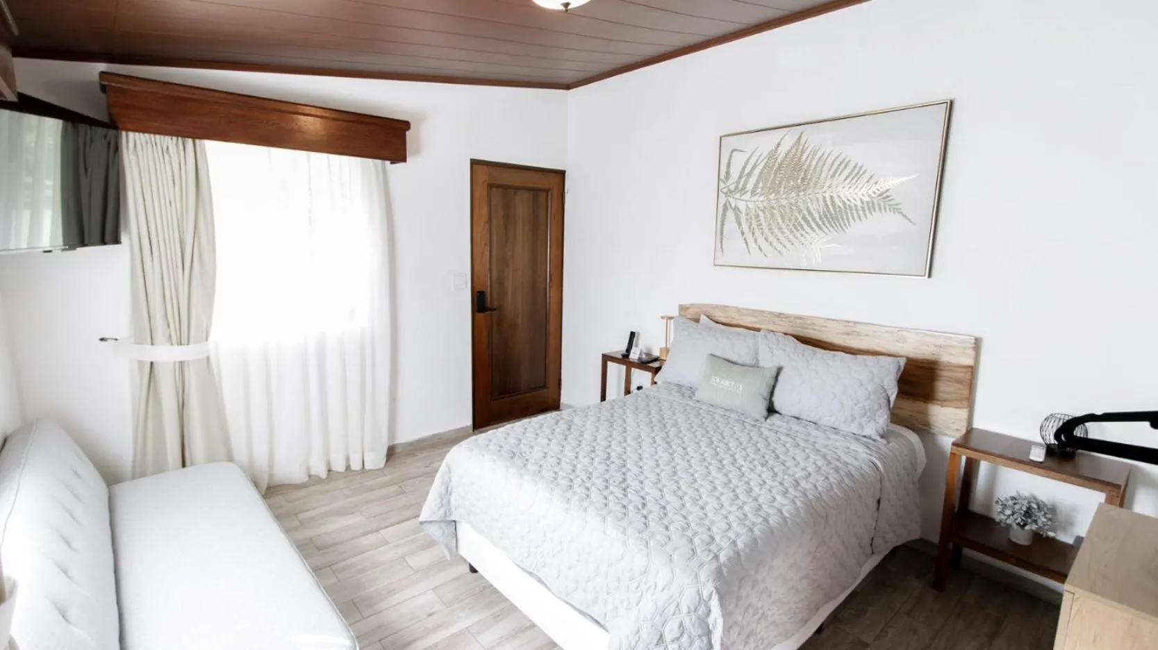 Photo of the whole room, Bed in Hotel Boutique Los Abetos