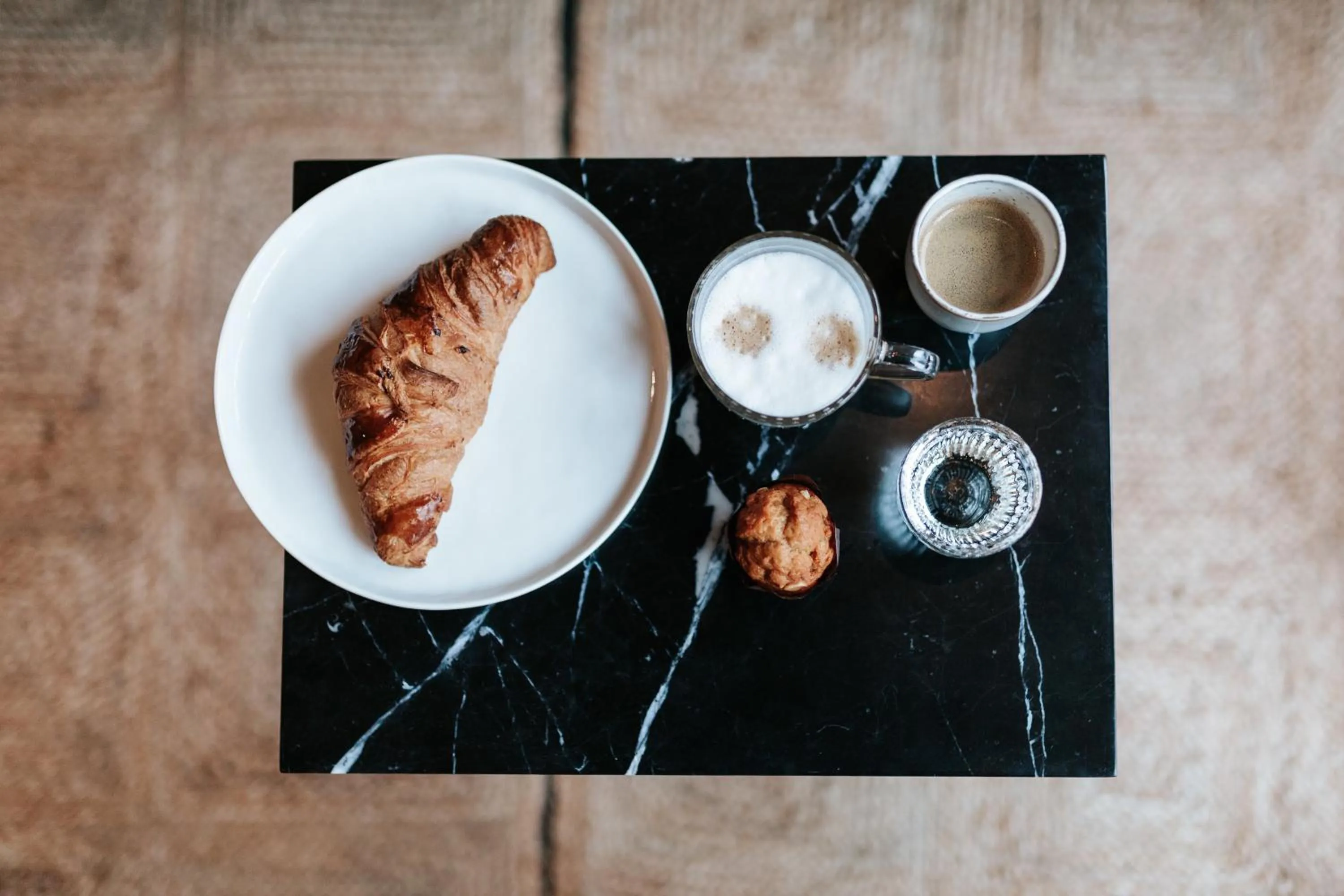 Restaurant/places to eat in The Times Hotel