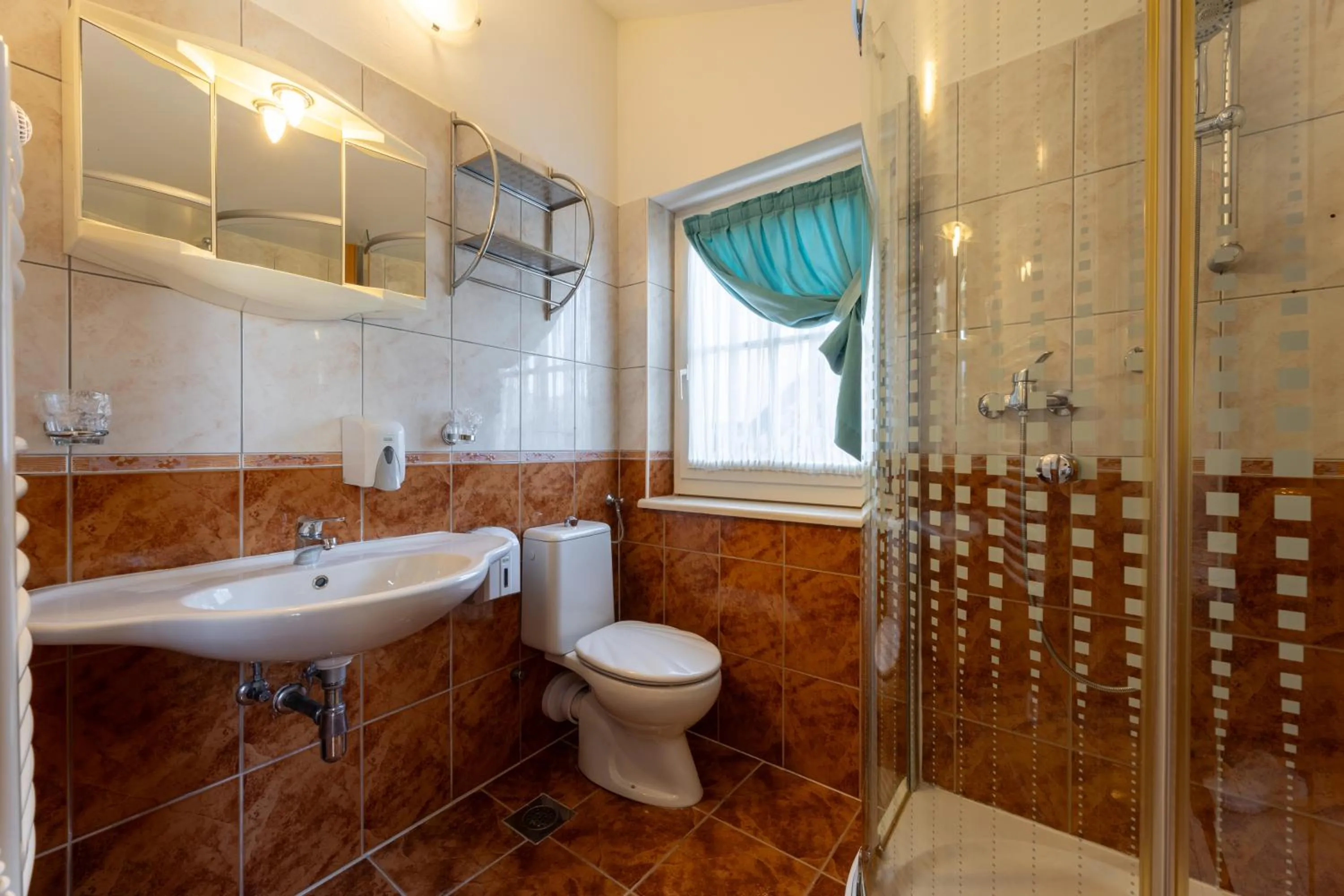 Shower in Villa Fontana