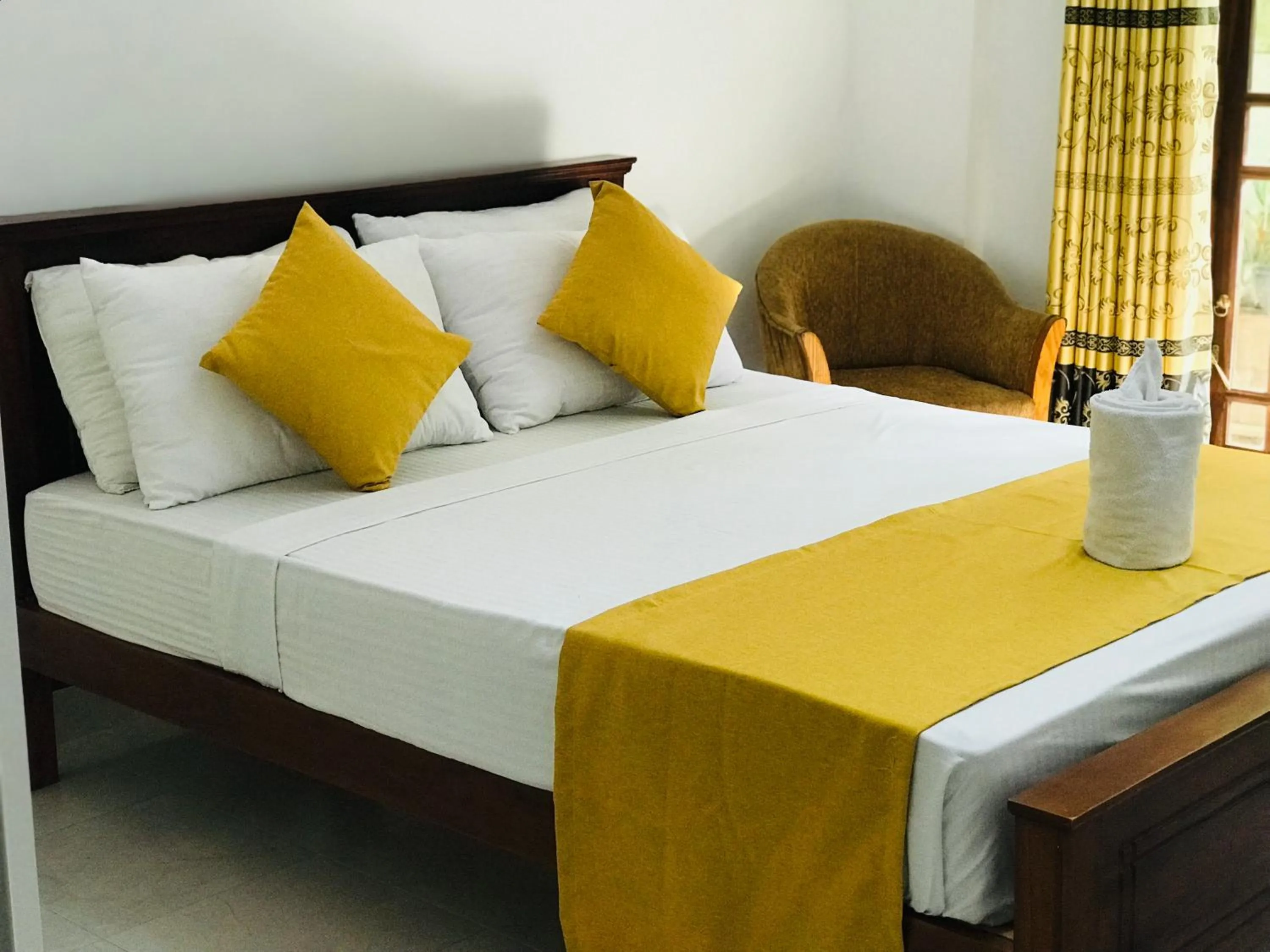 Bedroom in Belmond Ella