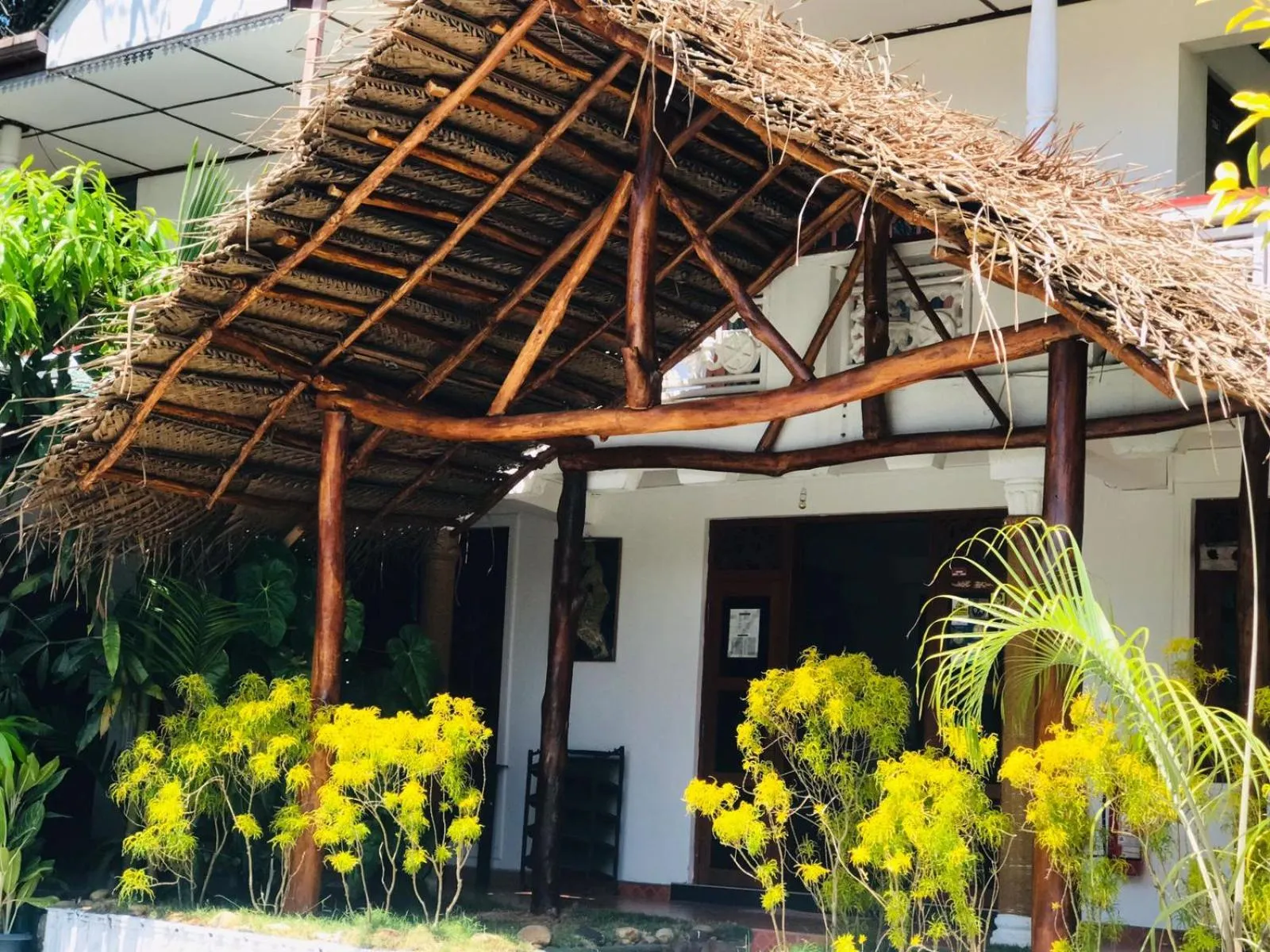 Property building in Belmond Ella