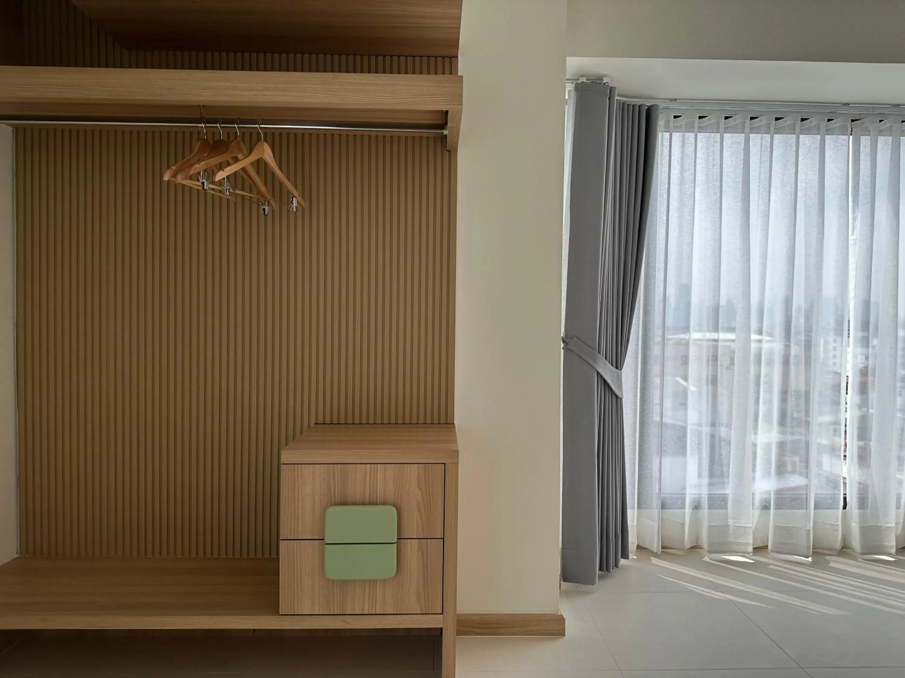 wardrobe in Jace hotel