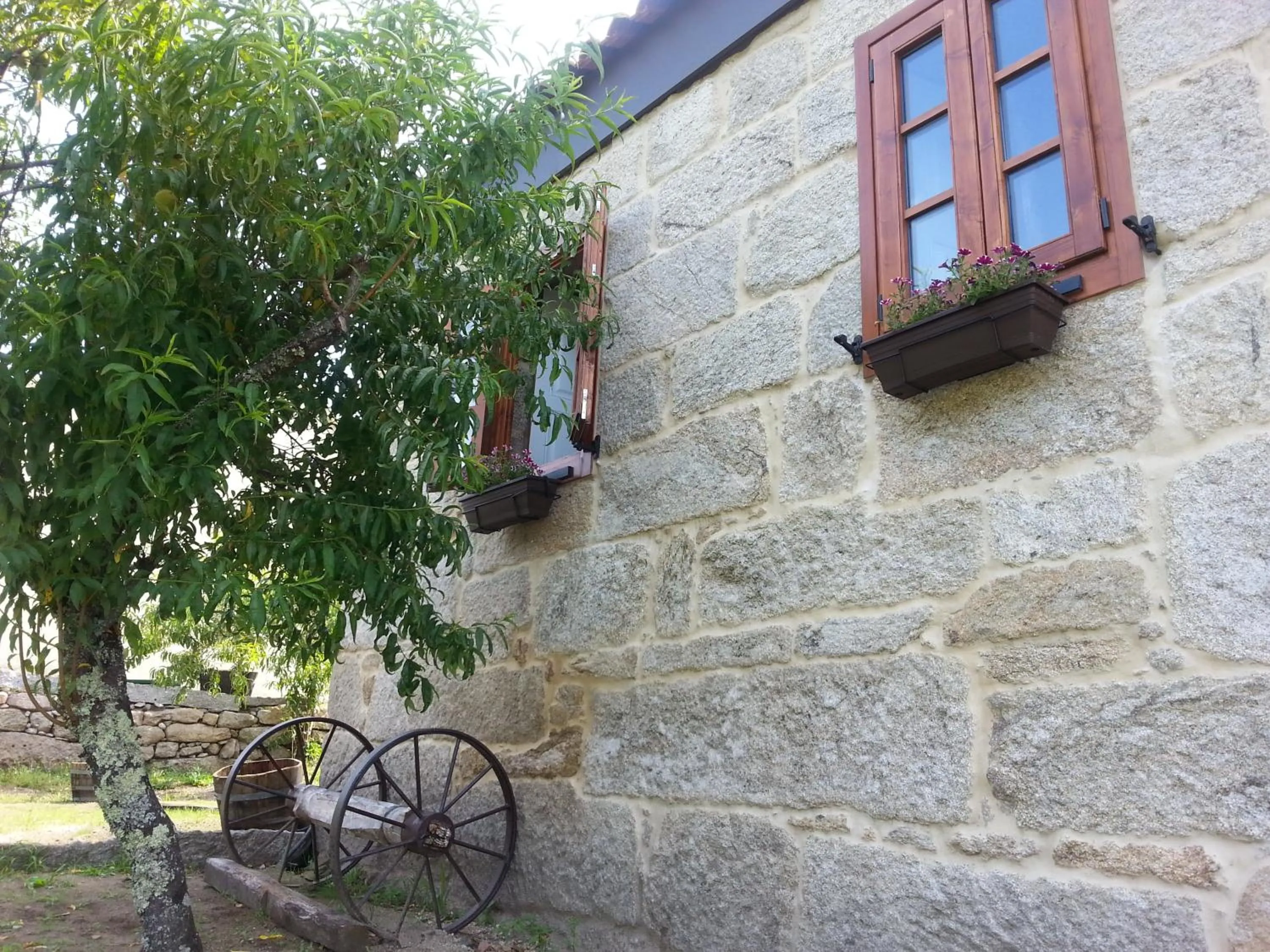 Facade/entrance in A Cantaruxa Maruxa Turismo Rural