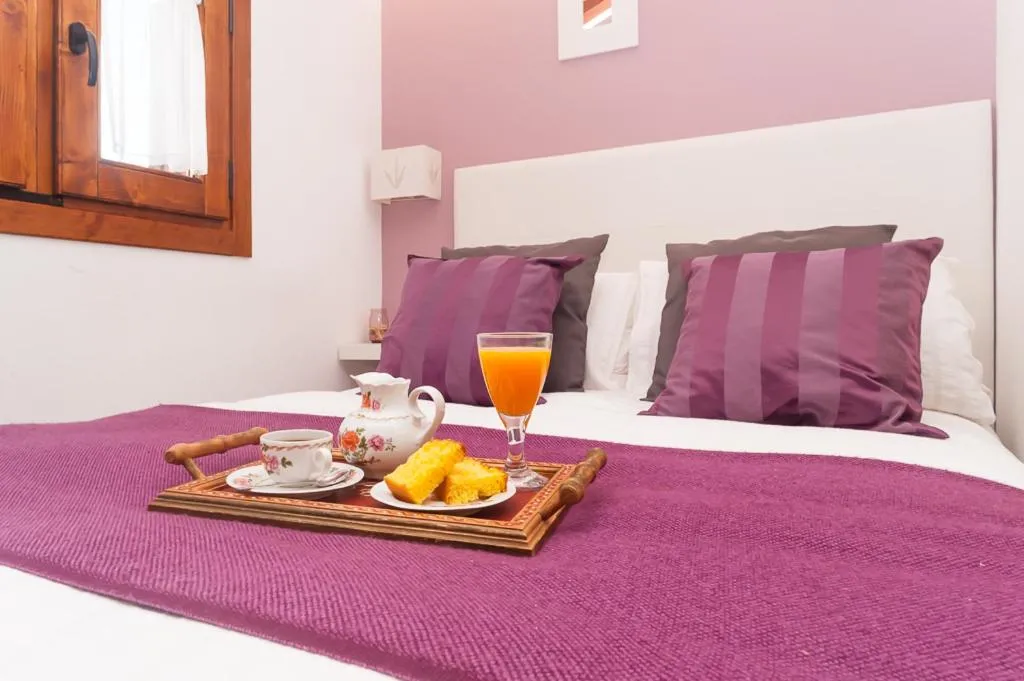 Property building, Bed in A Cantaruxa Maruxa Turismo Rural