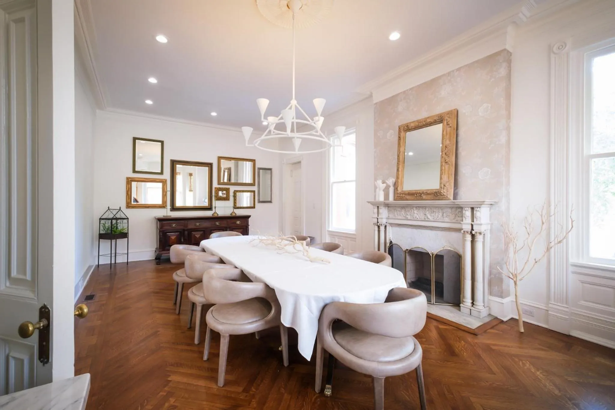 Dining area in Swann House