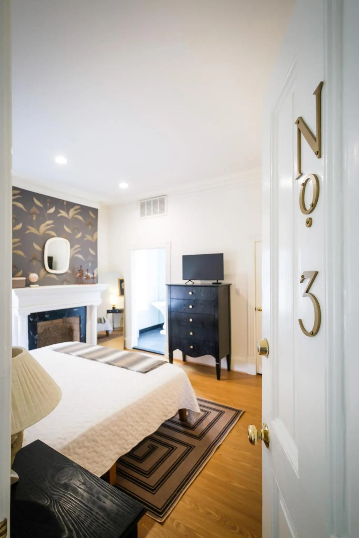 Bedroom, Bed in Swann House