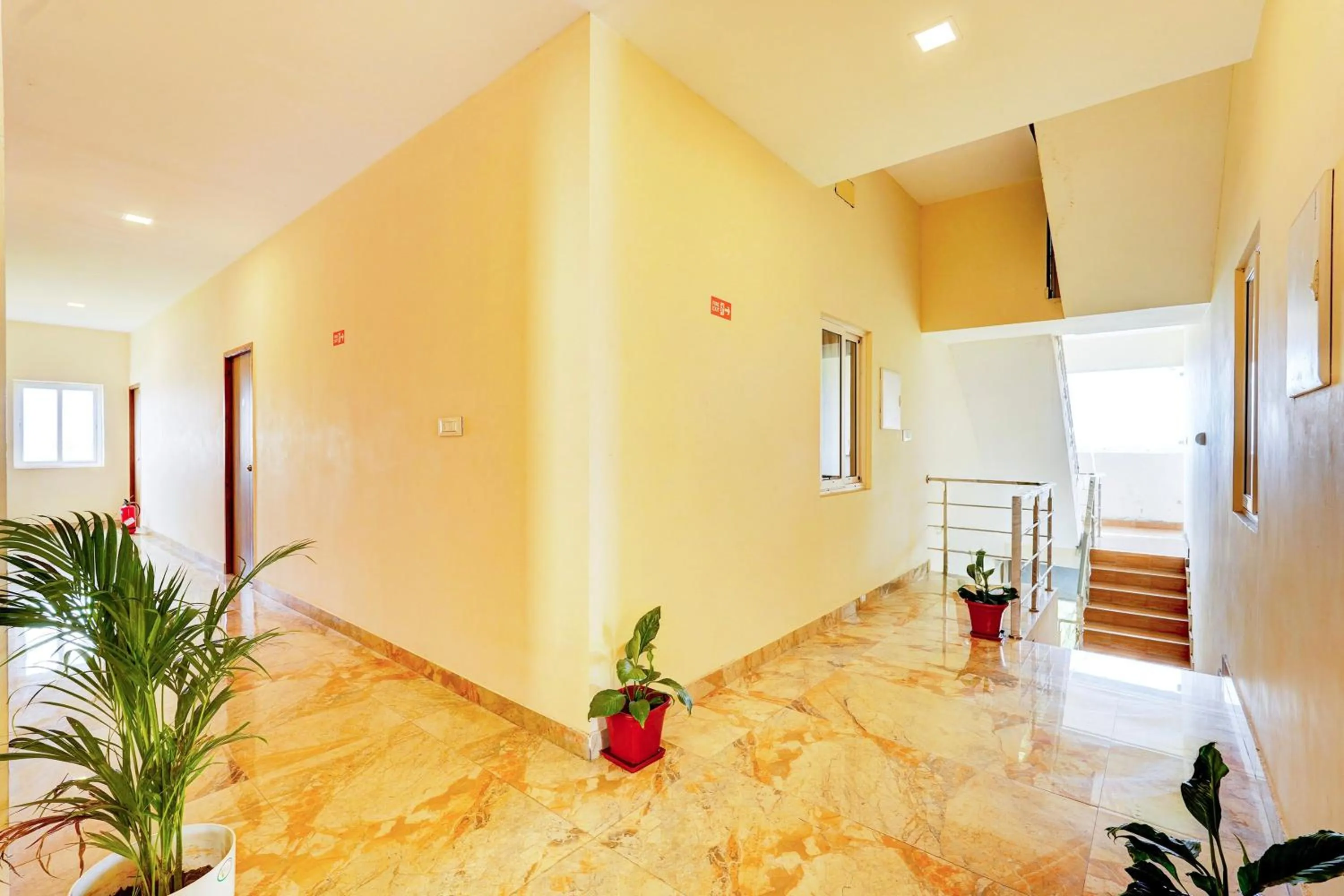 Lobby or reception in Super Hotel O Sriperambadhur formerly Radha Residency