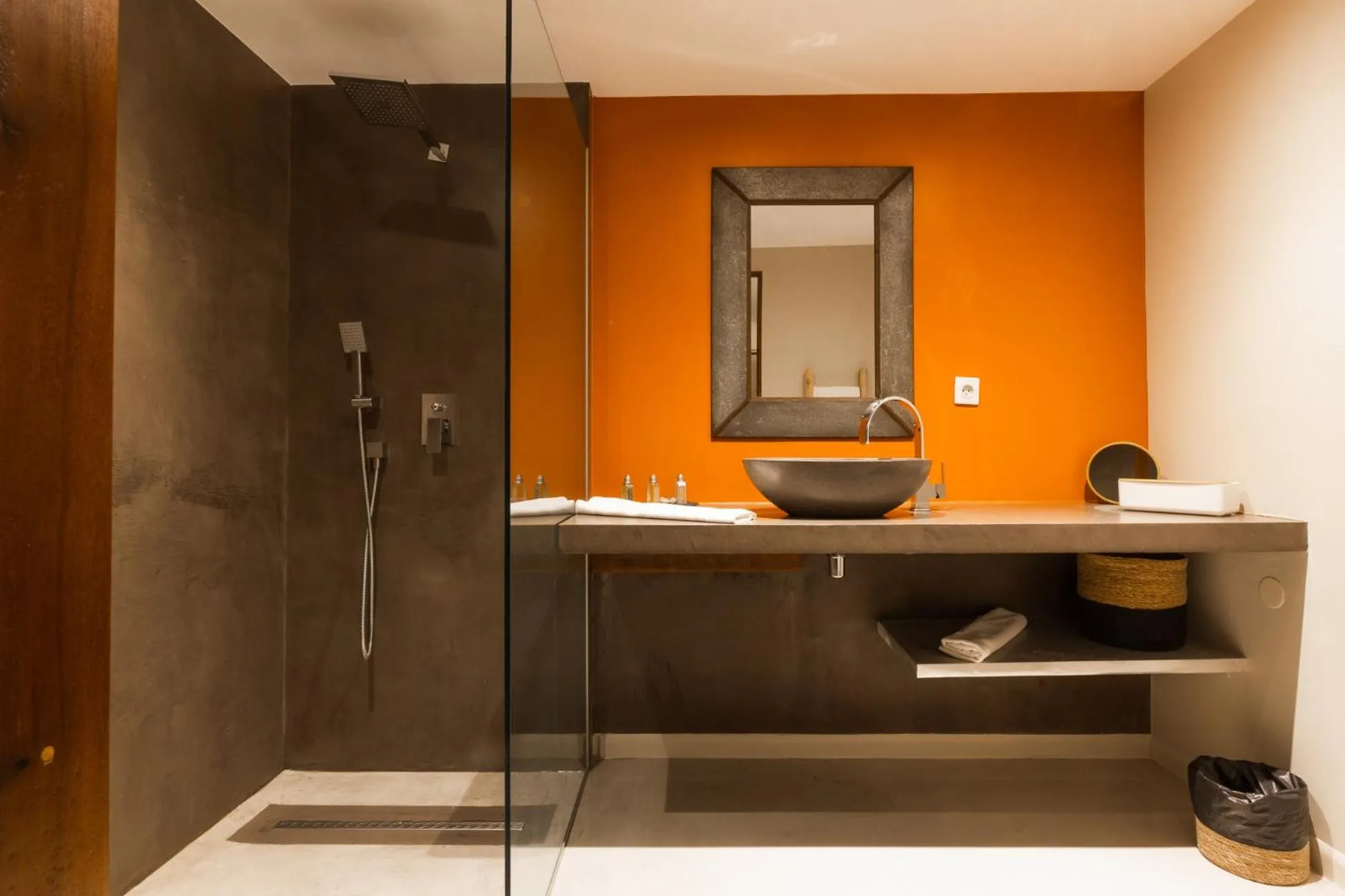 Bathroom in Karibuni Boutique Hotel