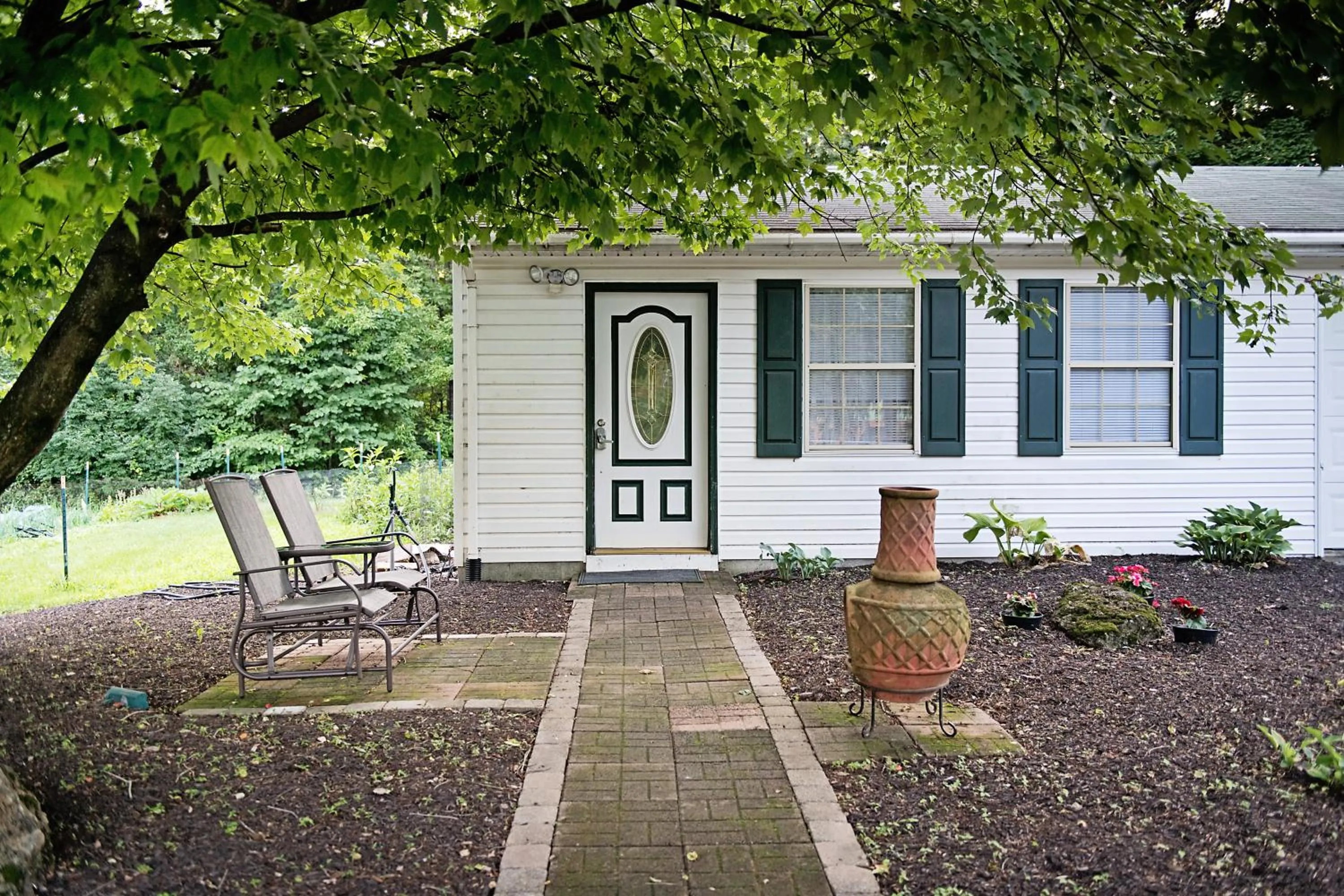 Property building in Berry Patch BnB