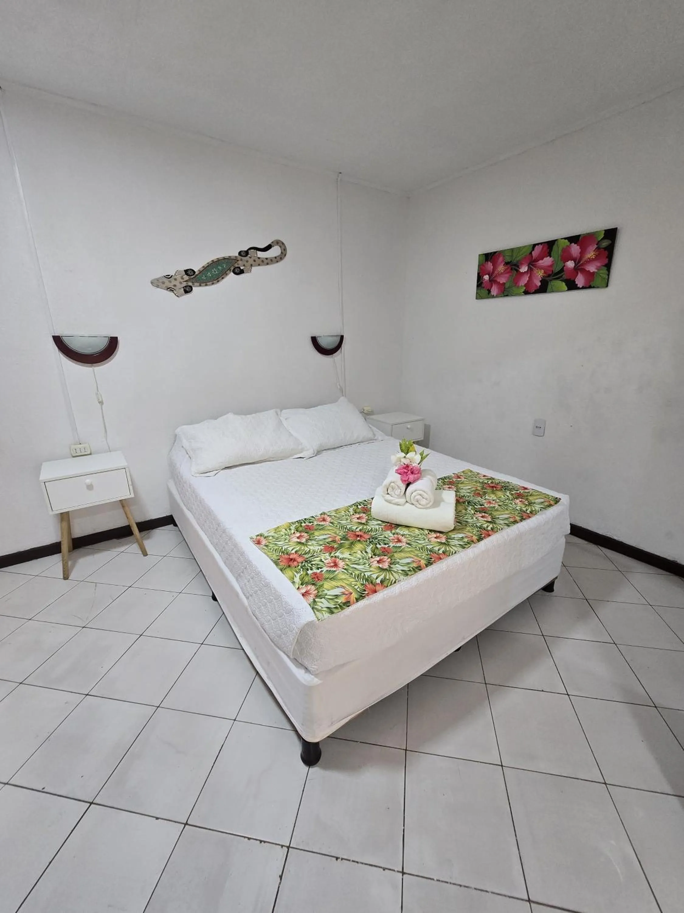 Bed in Hotel Hotu Matua by EI