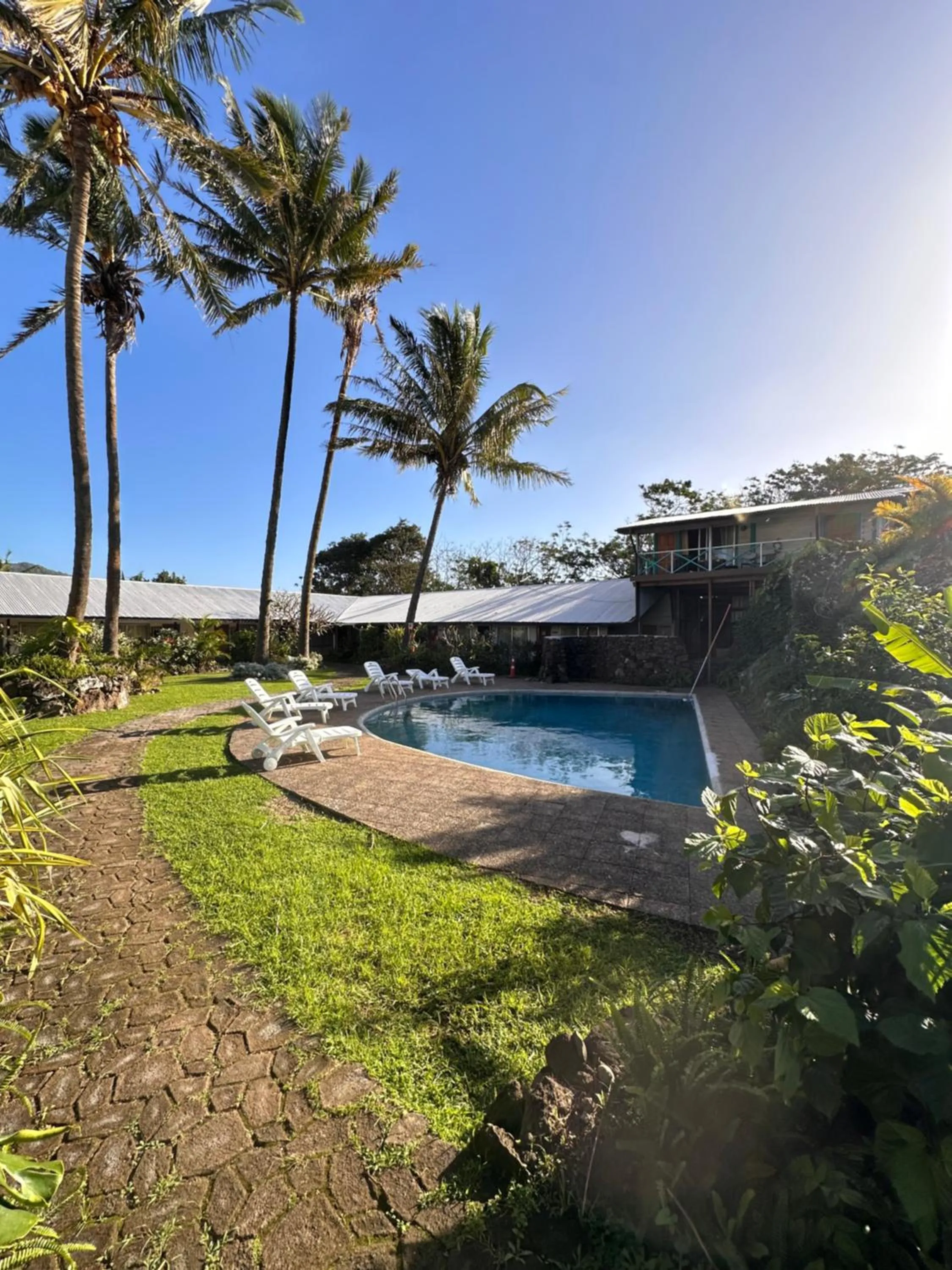 Swimming pool in Hotel Hotu Matua by EI