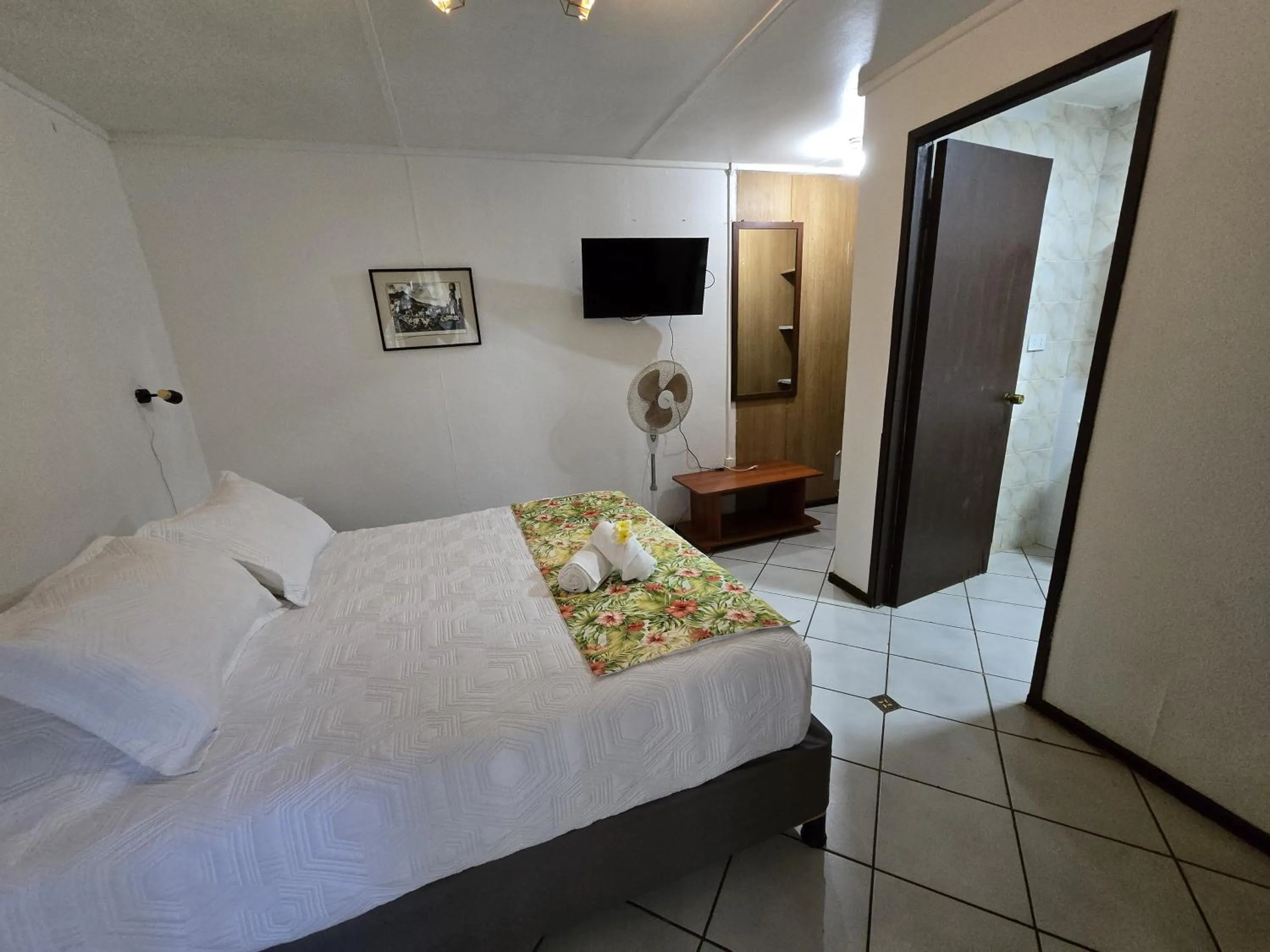 Bed in Hotel Hotu Matua by EI