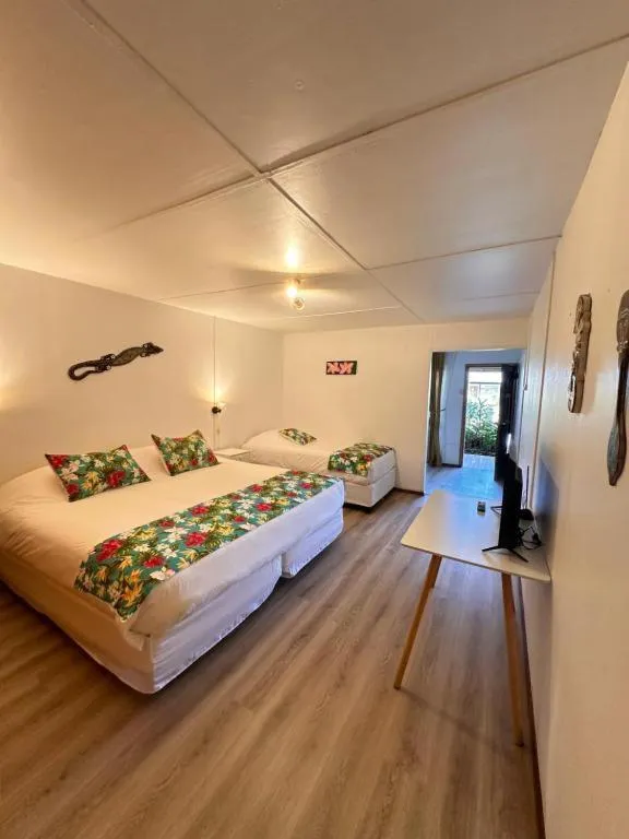 Bed in Hotel Hotu Matua by EI