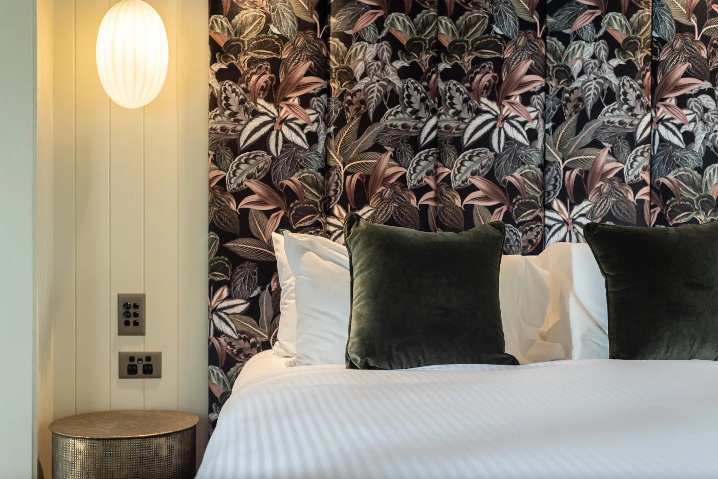 Bed in Parklands Country Gardens & Lodges Blue Mountains