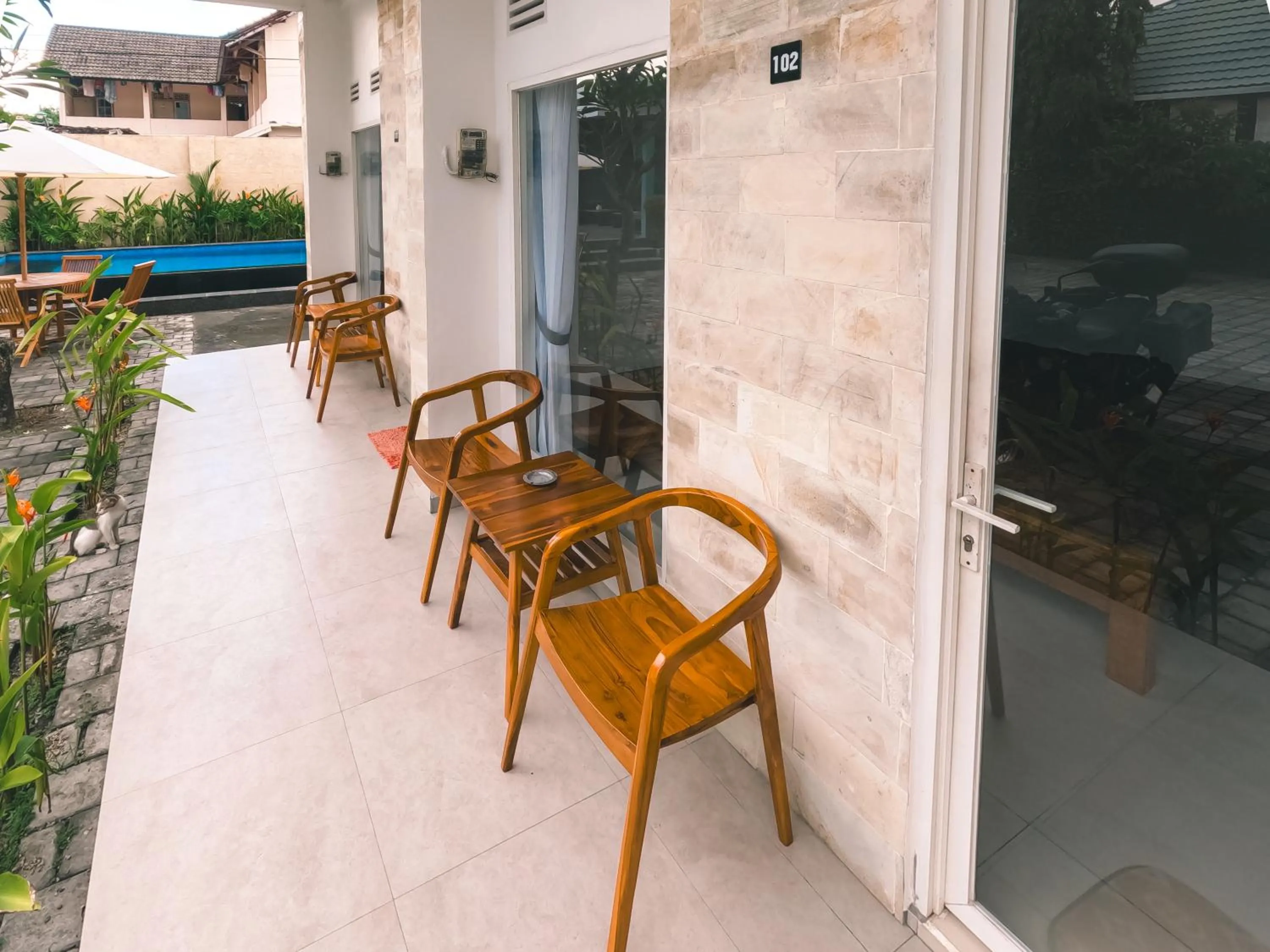 Patio in Zavana rooms & Restaurant