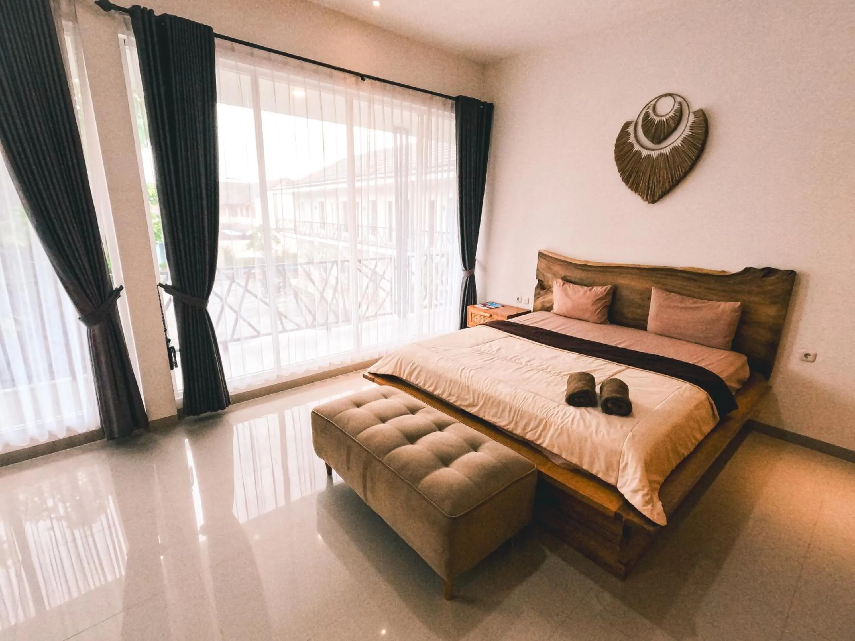 Bed in Zavana rooms & Restaurant