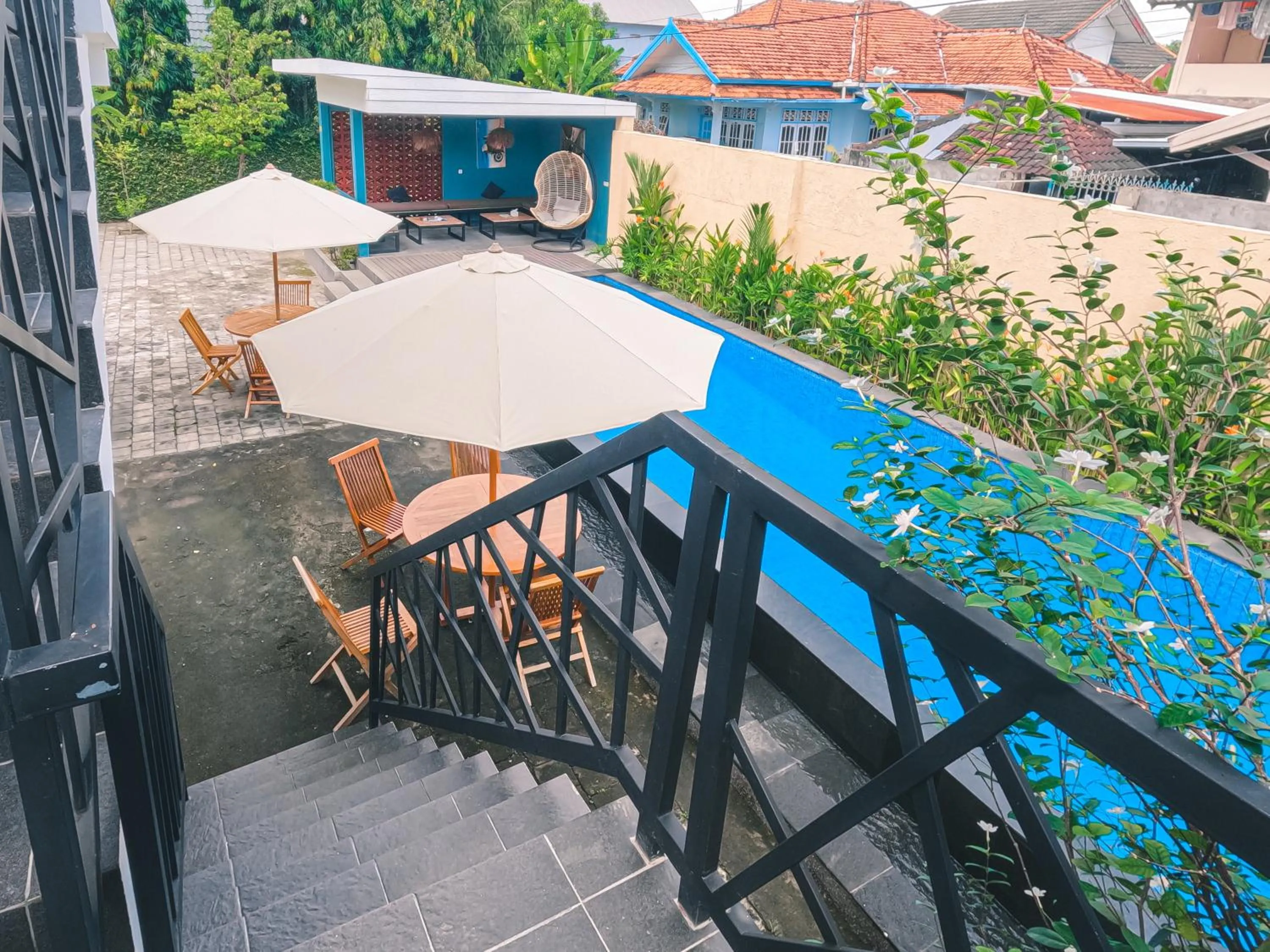 Property building in Zavana rooms & Restaurant