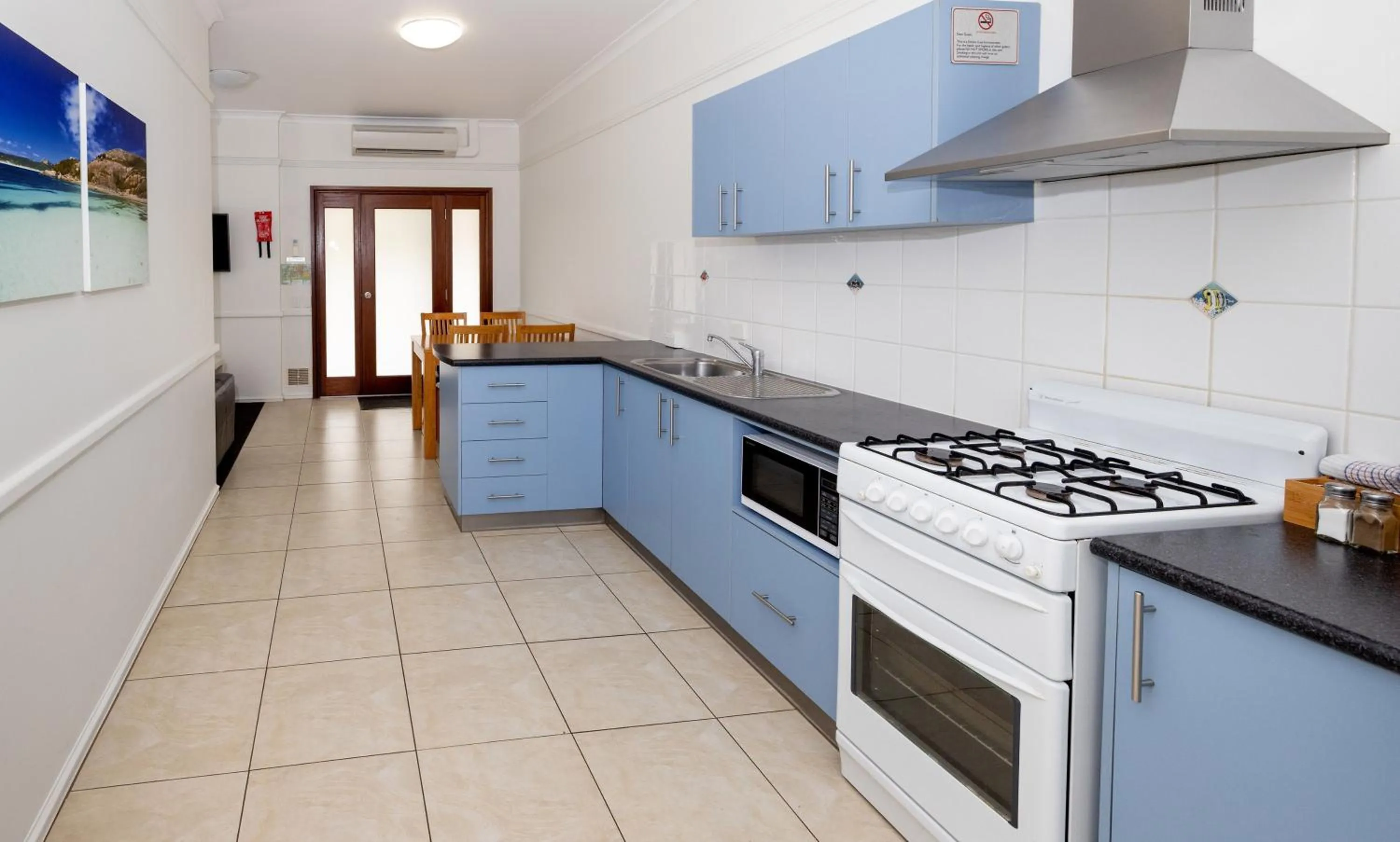 kitchen in BIG4 Emu Beach Holiday Park
