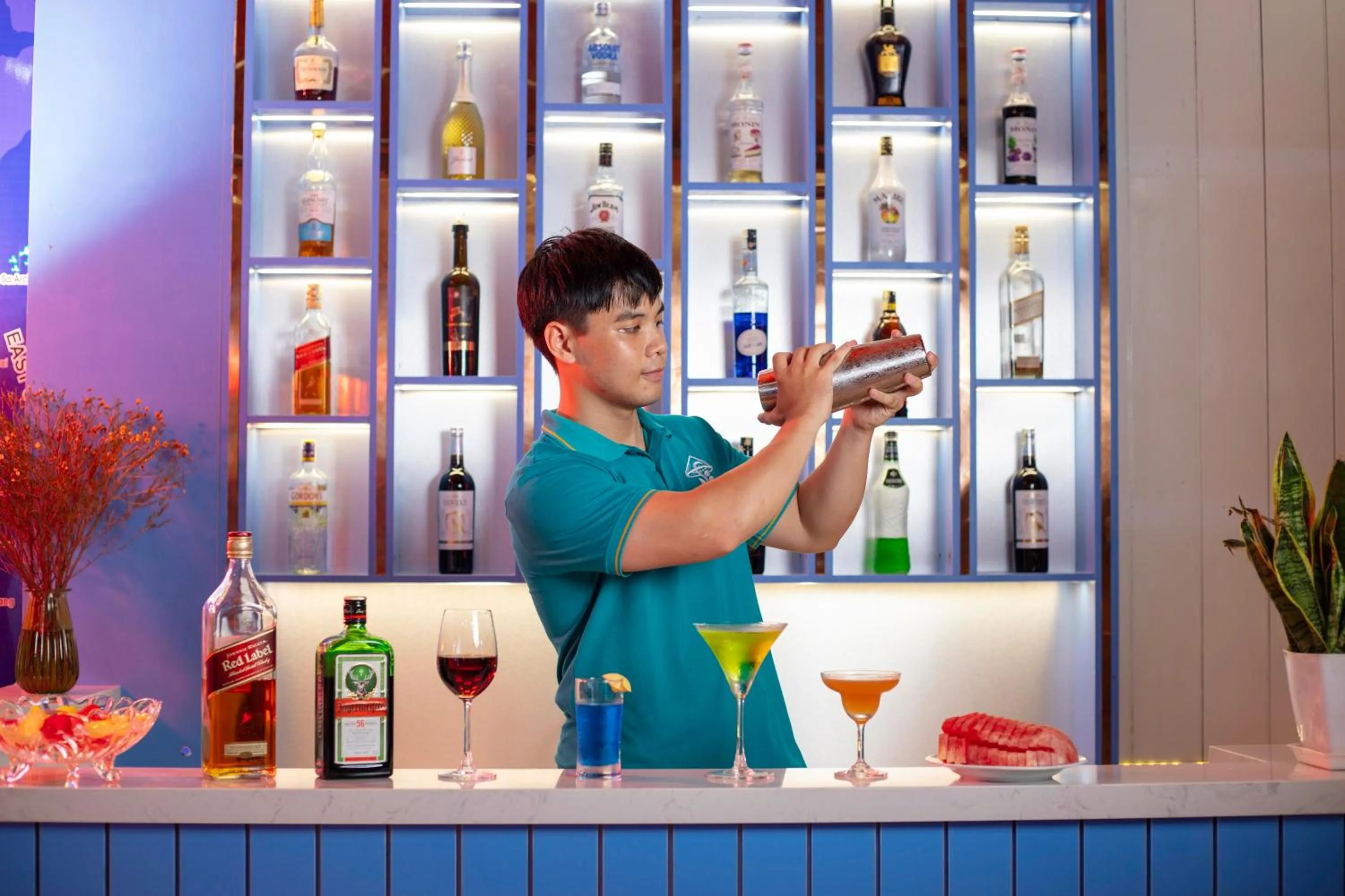 Alcoholic drinks in Diamond Nostalgia Hotel & Spa