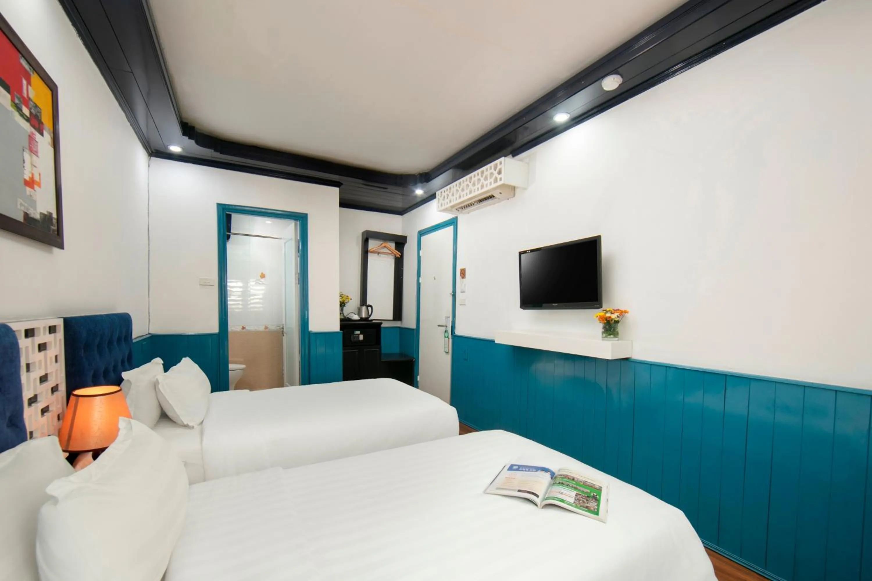 Bed in Diamond Nostalgia Hotel & Spa